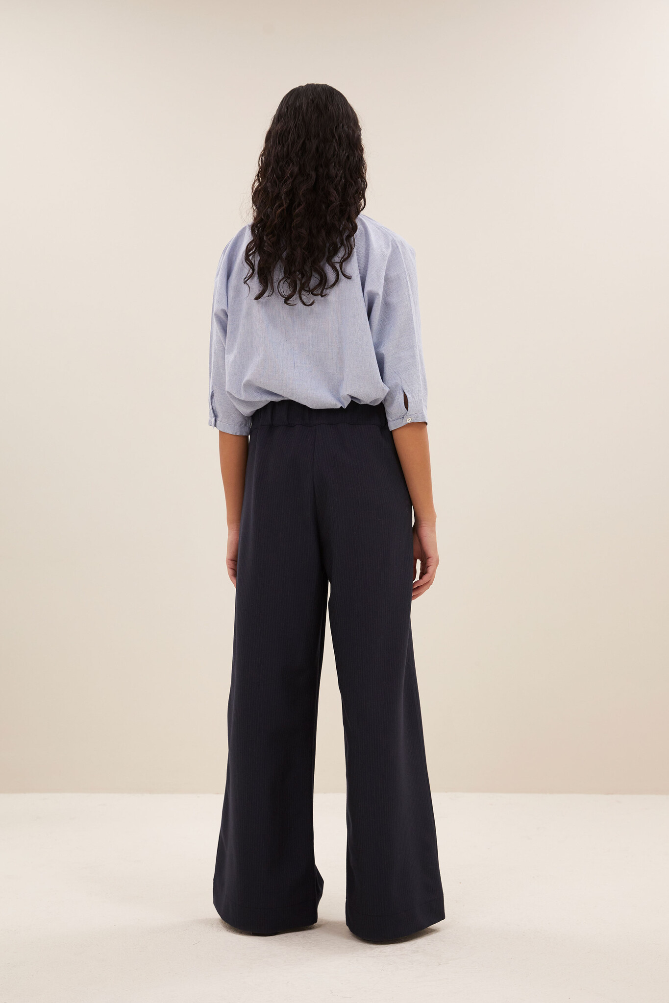 https://cdn.webshopapp.com/shops/223274/files/481151190/file.jpg