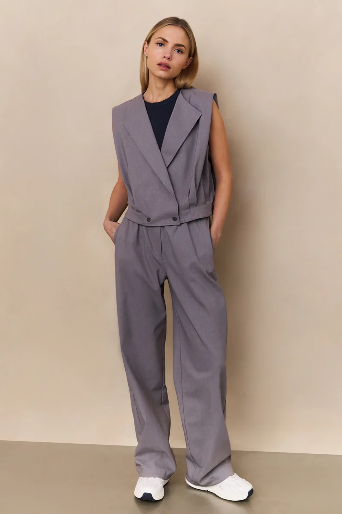 https://cdn.webshopapp.com/shops/223274/files/481184664/file.jpg