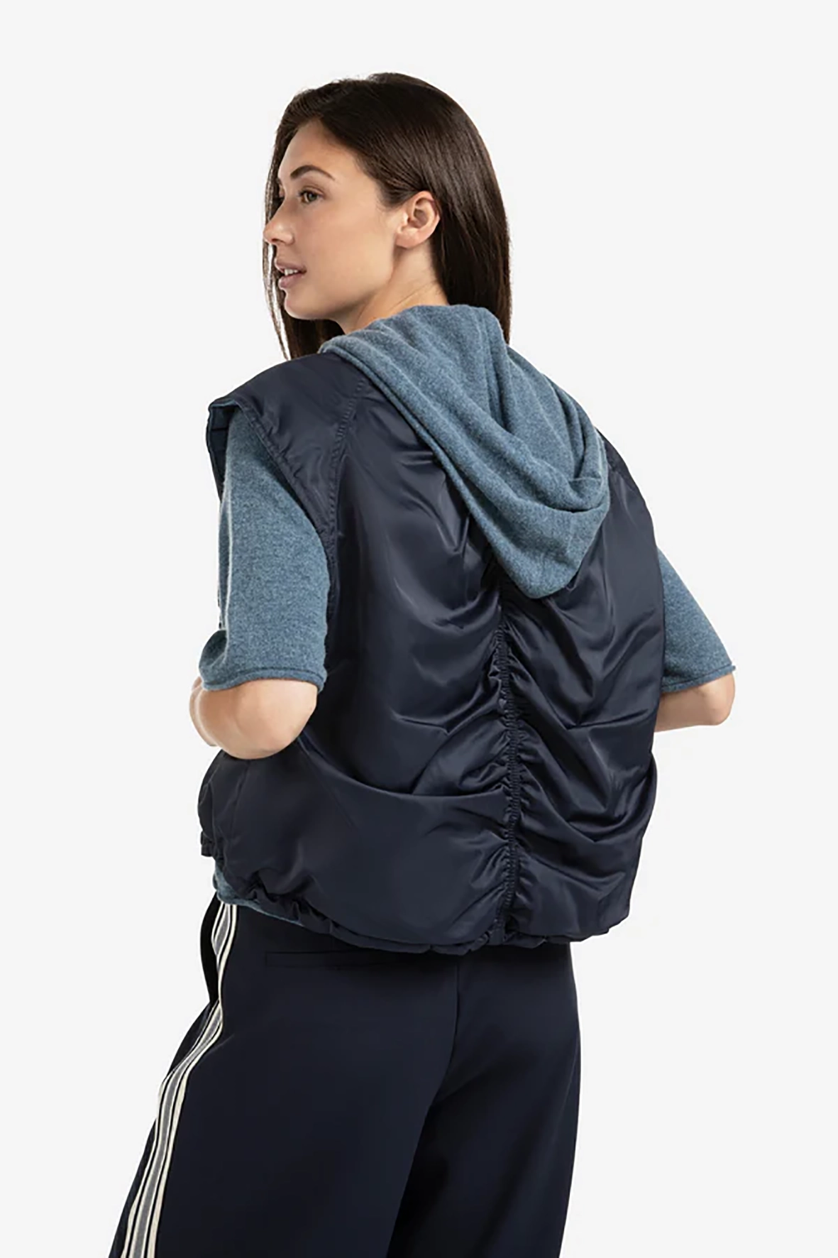 https://cdn.webshopapp.com/shops/223274/files/481185603/file.jpg