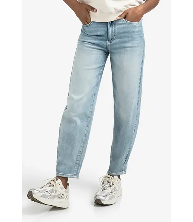 Yaya Loose fit hw denim