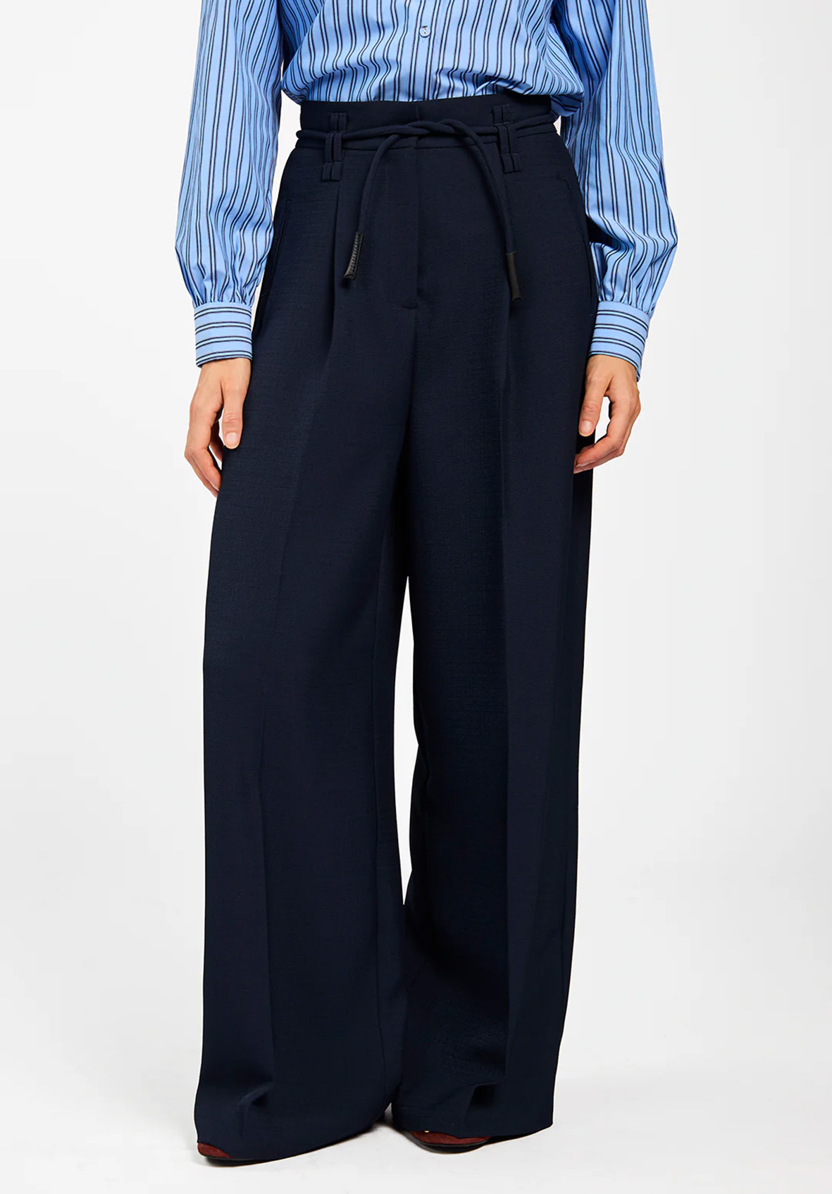 https://cdn.webshopapp.com/shops/223274/files/481521018/file.jpg