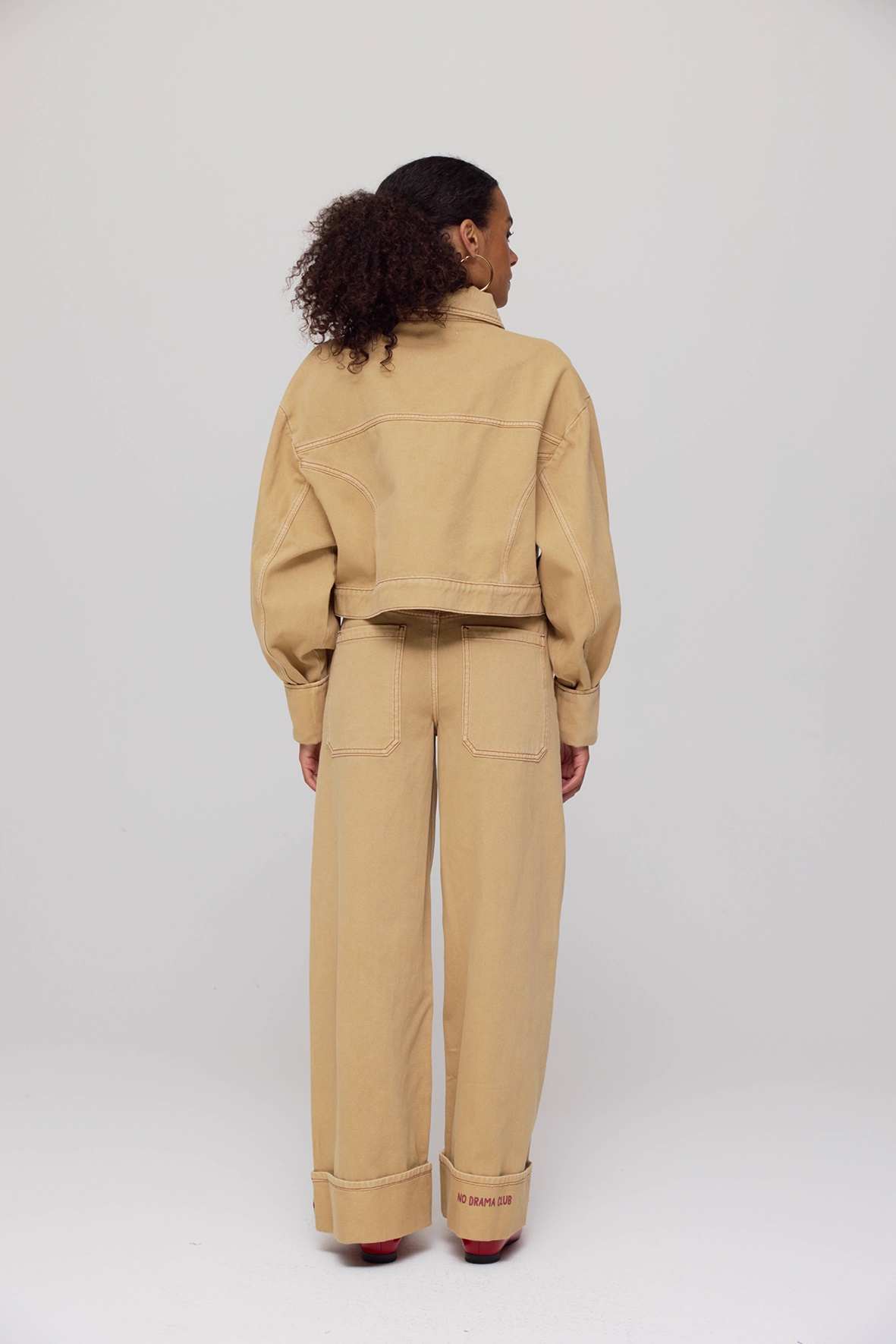 https://cdn.webshopapp.com/shops/223274/files/481523387/file.jpg