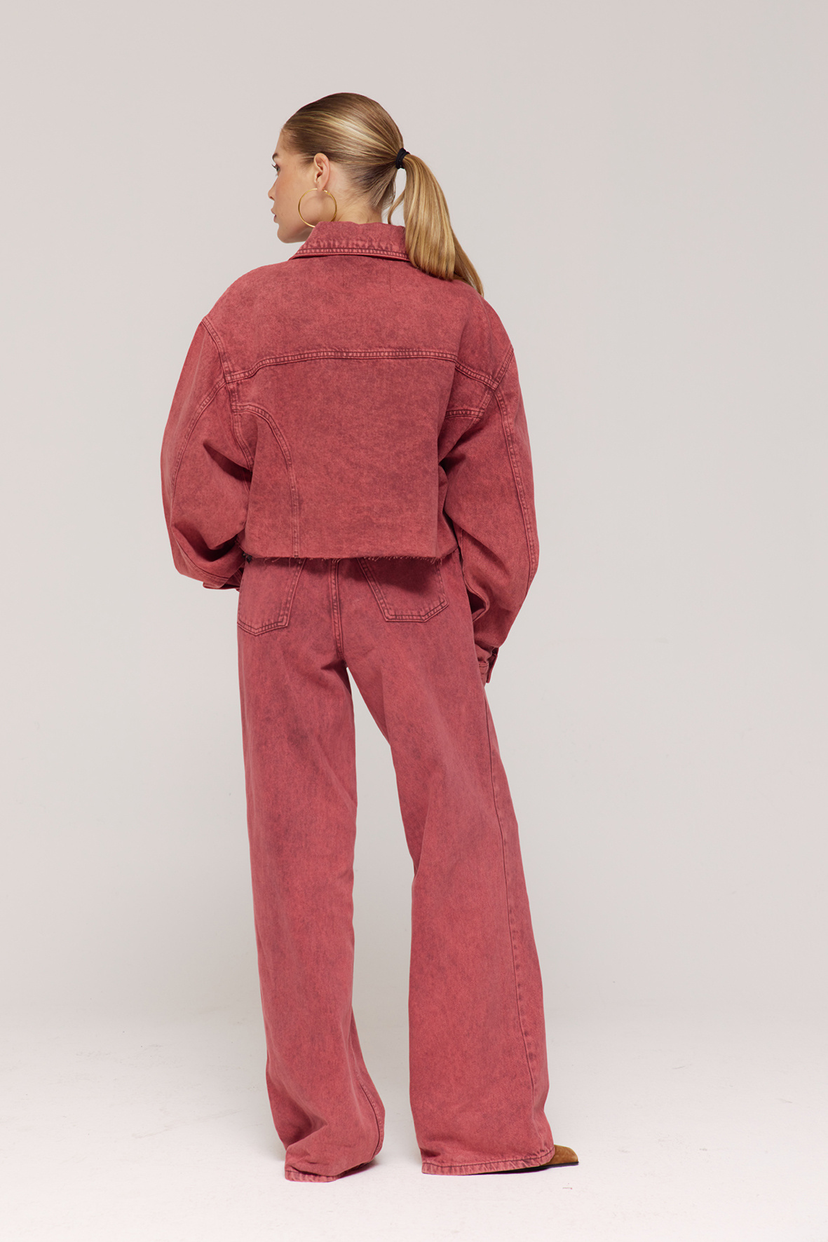 https://cdn.webshopapp.com/shops/223274/files/481524441/file.jpg
