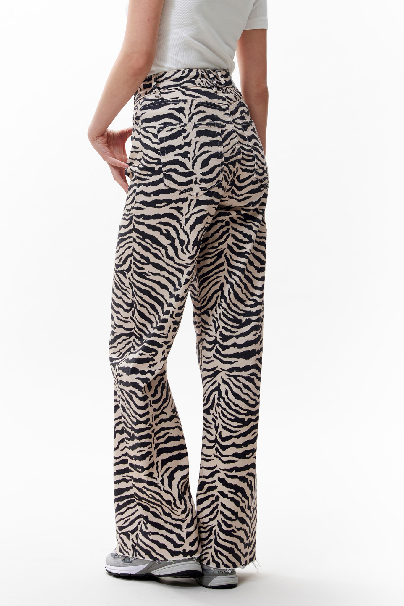 https://cdn.webshopapp.com/shops/223274/files/481627537/file.jpg