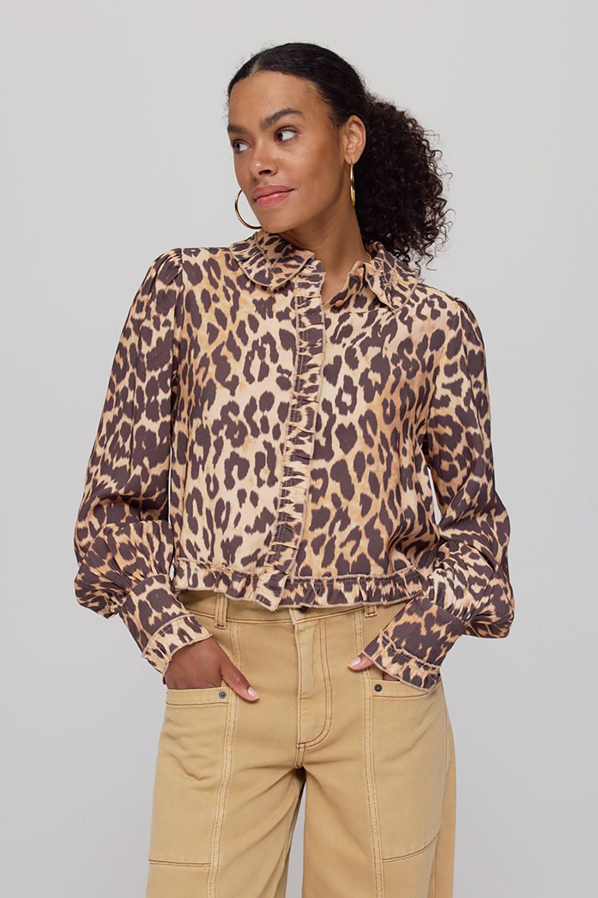 https://cdn.webshopapp.com/shops/223274/files/481679117/file.jpg