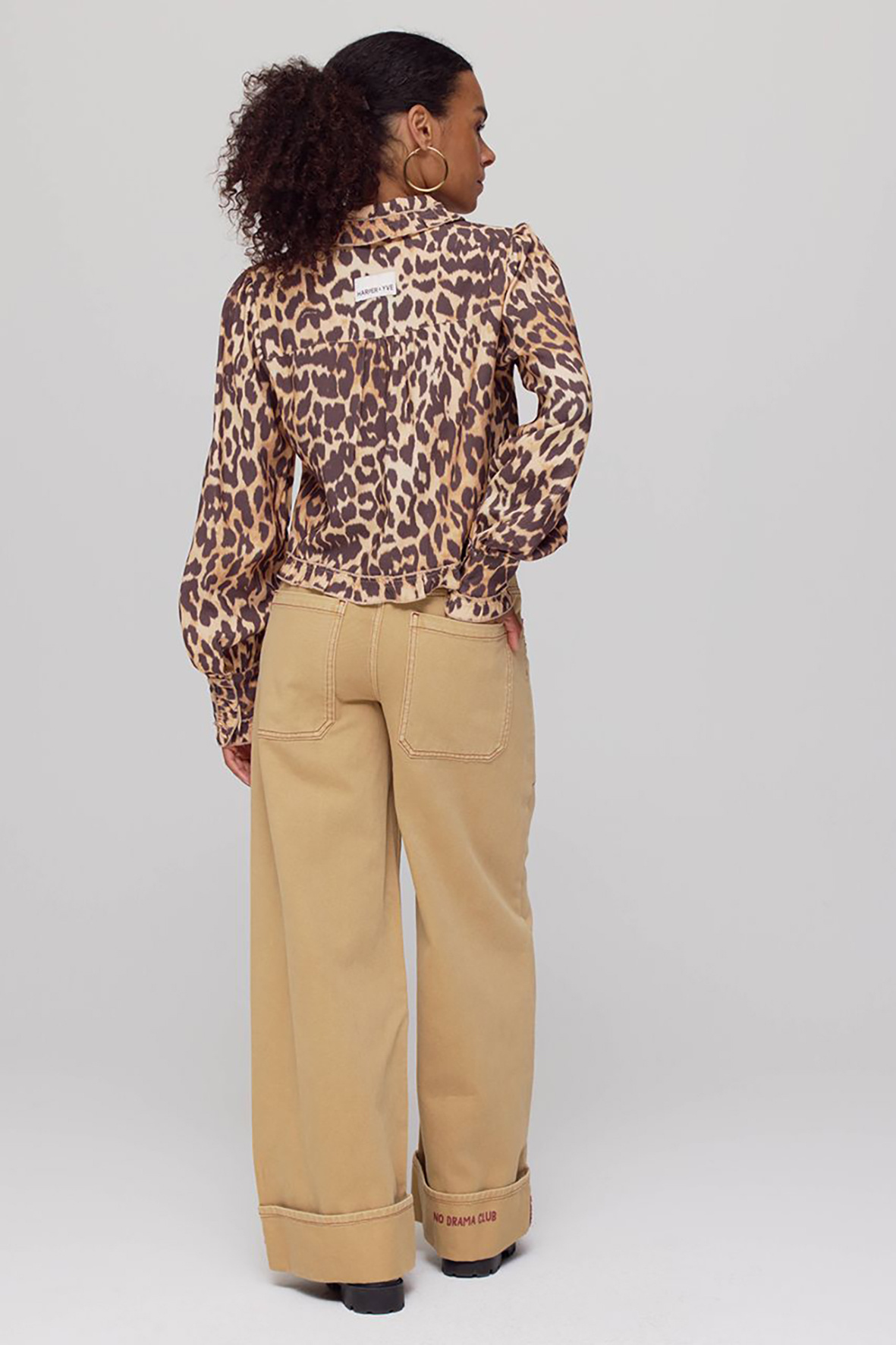 https://cdn.webshopapp.com/shops/223274/files/481679125/file.jpg