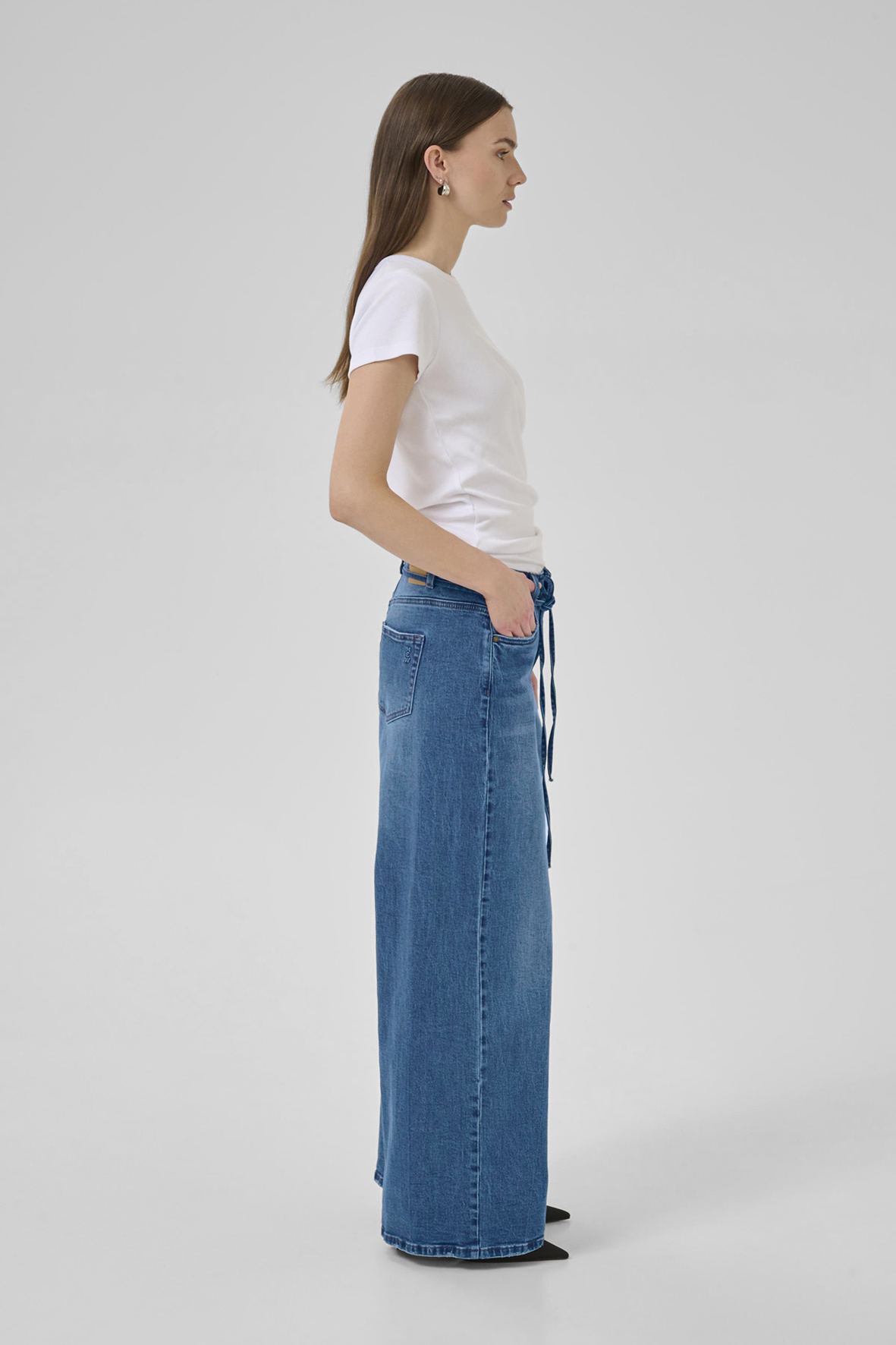 https://cdn.webshopapp.com/shops/223274/files/481698776/file.jpg