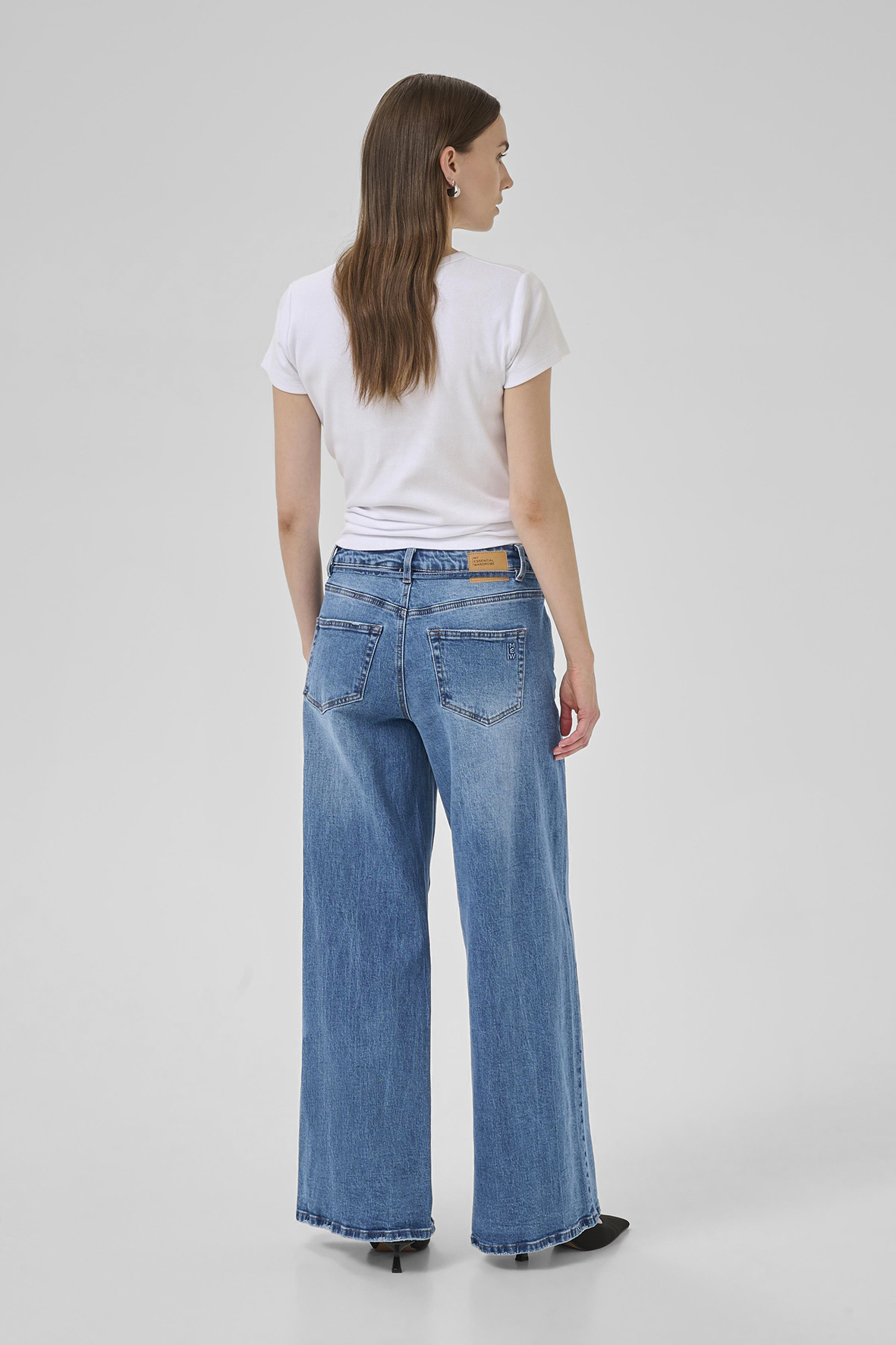 https://cdn.webshopapp.com/shops/223274/files/481698786/file.jpg