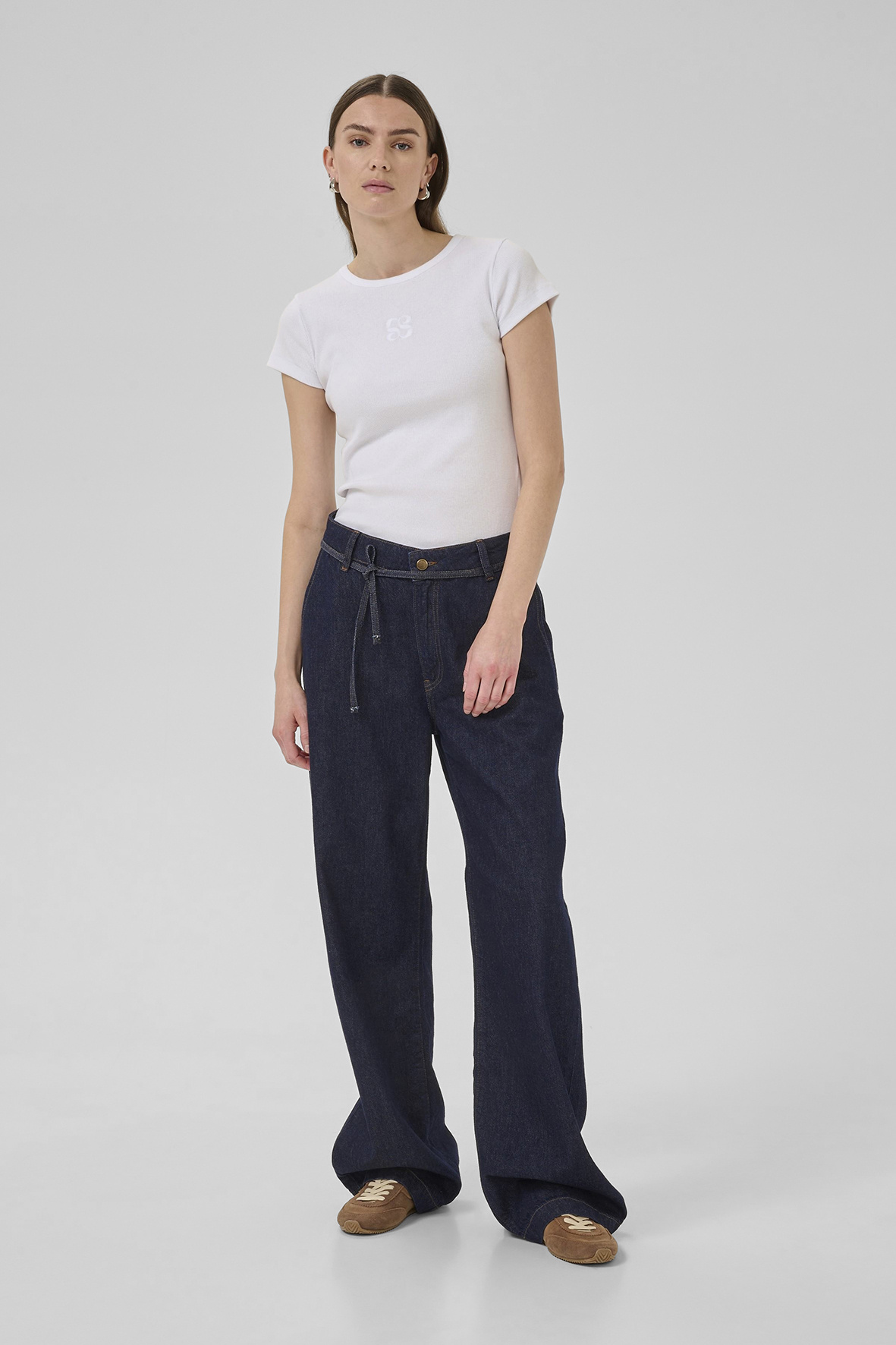 https://cdn.webshopapp.com/shops/223274/files/481700039/file.jpg