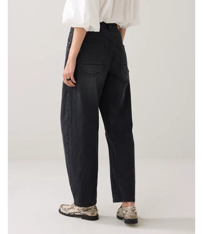 Summum Woman 4s2746-5181 Cocoon fit black cotton jeans