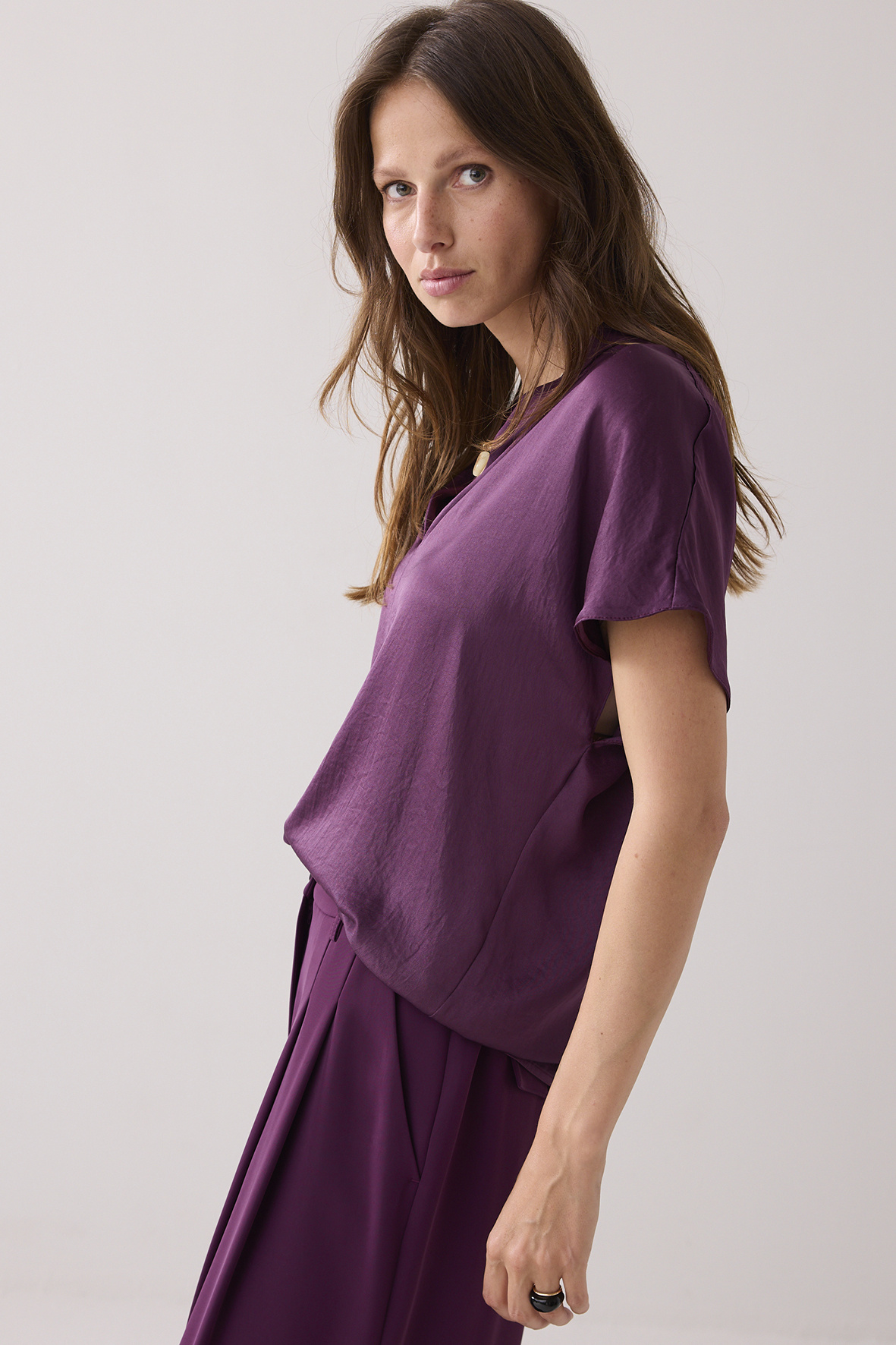 https://cdn.webshopapp.com/shops/223274/files/481715166/file.jpg