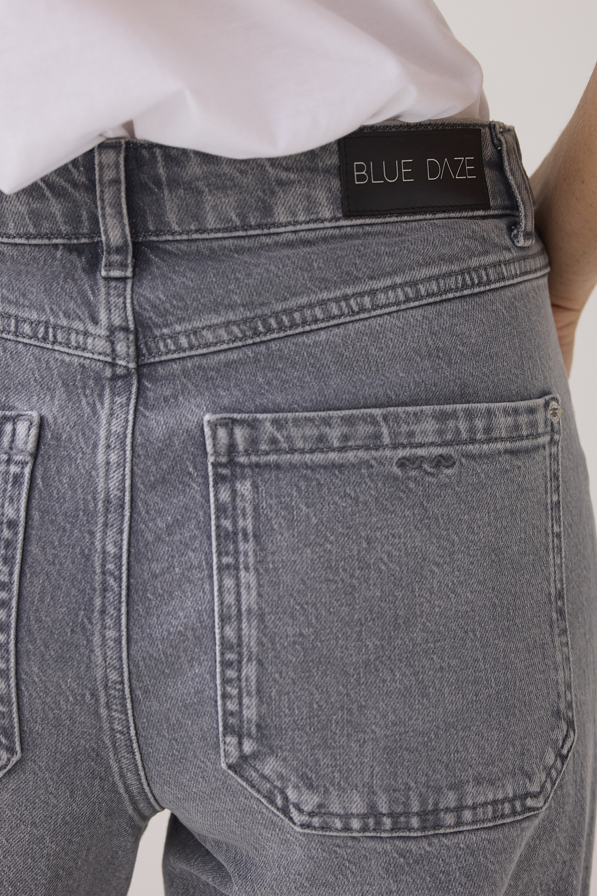 https://cdn.webshopapp.com/shops/223274/files/481723161/file.jpg