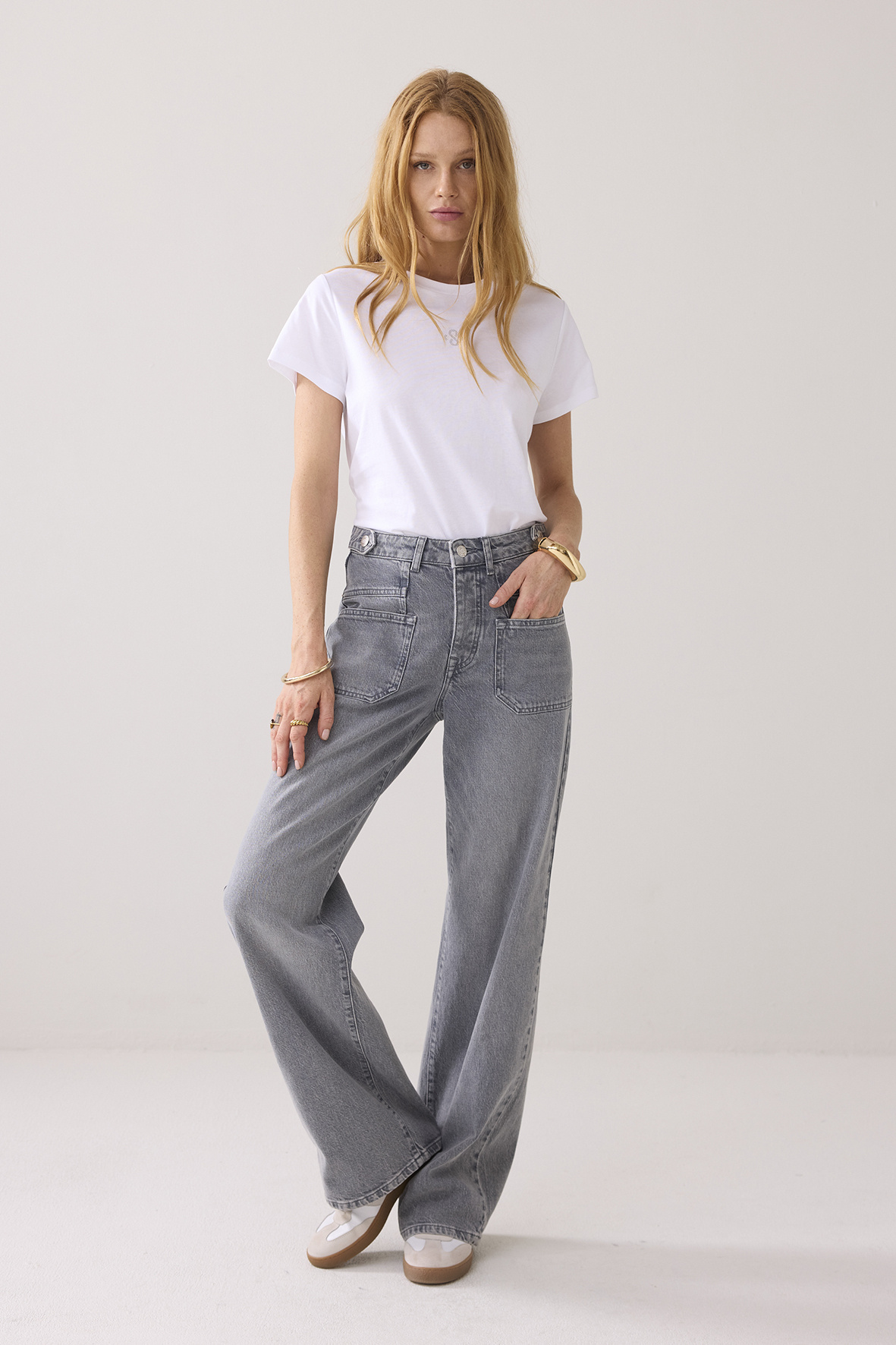 https://cdn.webshopapp.com/shops/223274/files/481723170/file.jpg