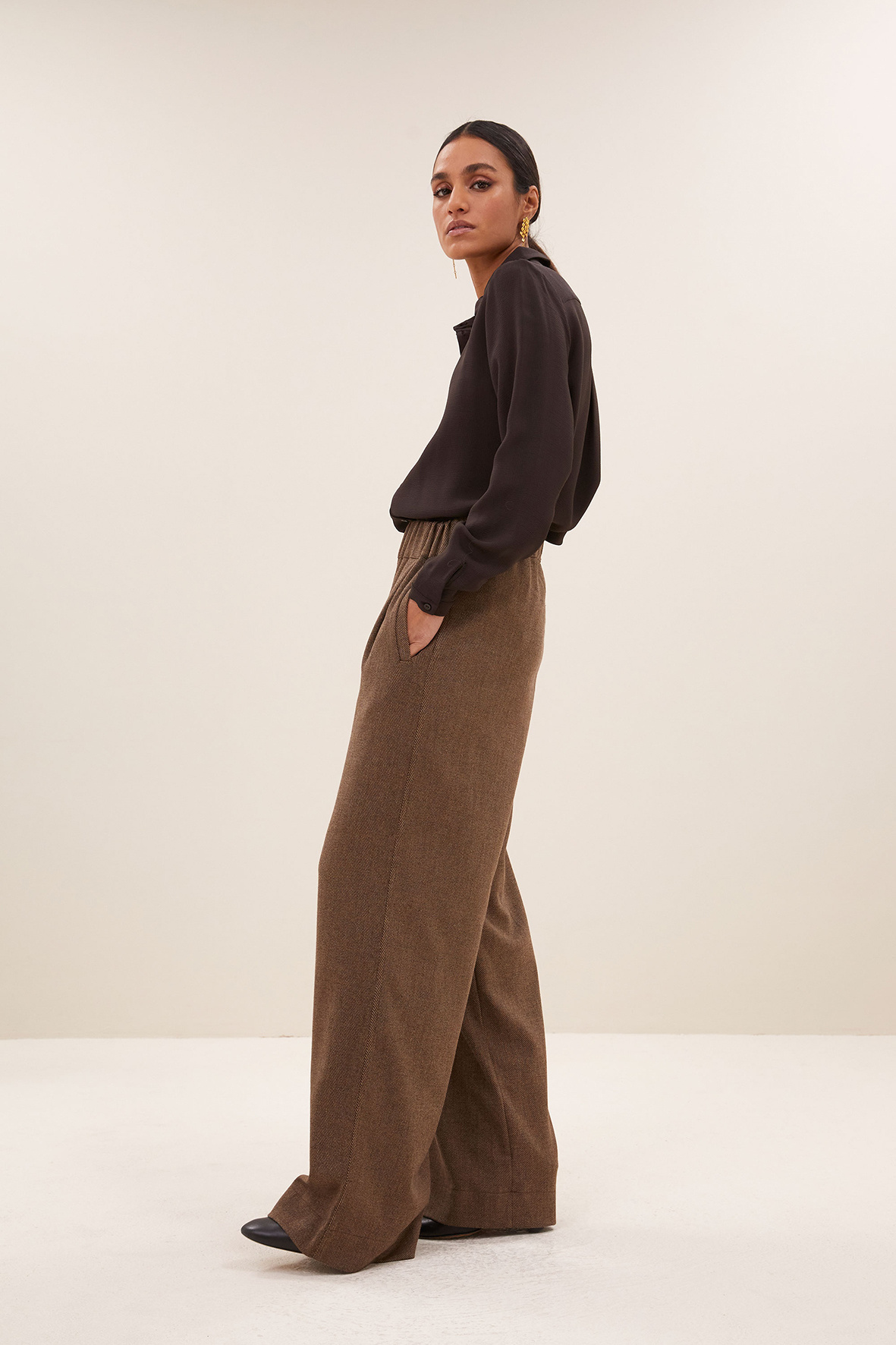 https://cdn.webshopapp.com/shops/223274/files/481723758/file.jpg