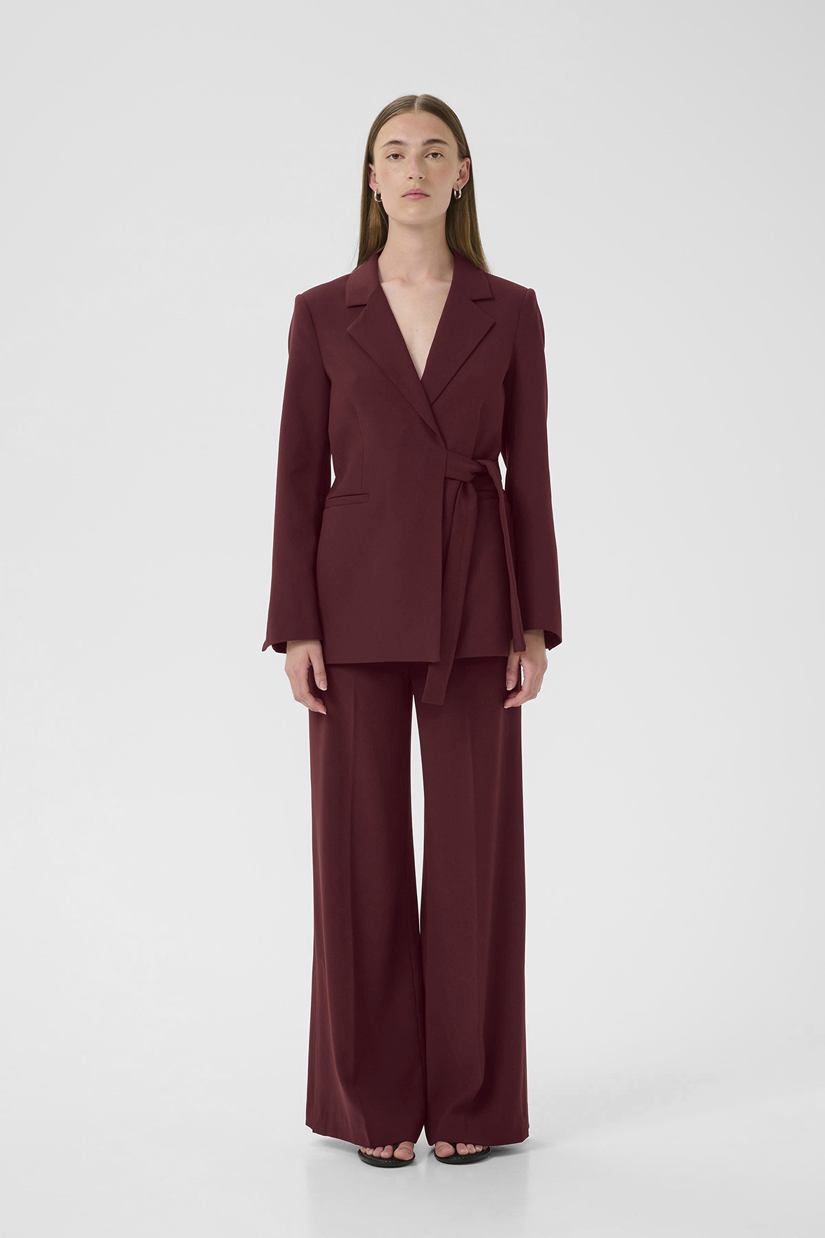 https://cdn.webshopapp.com/shops/223274/files/481835050/file.jpg