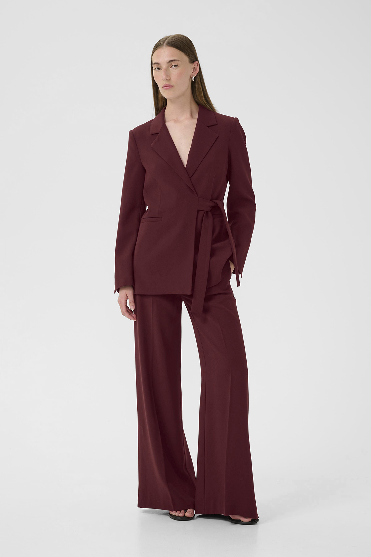 https://cdn.webshopapp.com/shops/223274/files/481835051/file.jpg