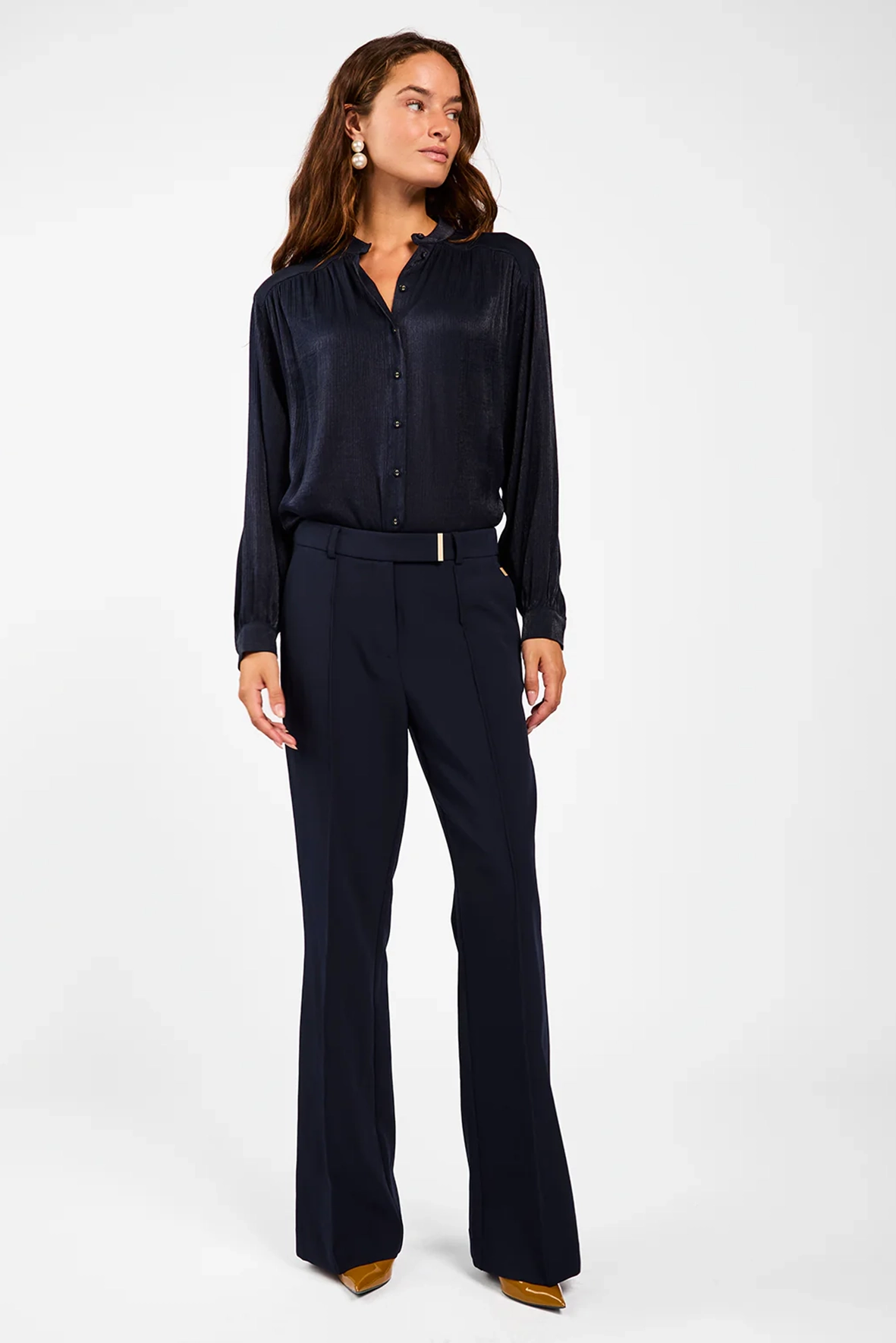 https://cdn.webshopapp.com/shops/223274/files/481842422/file.jpg