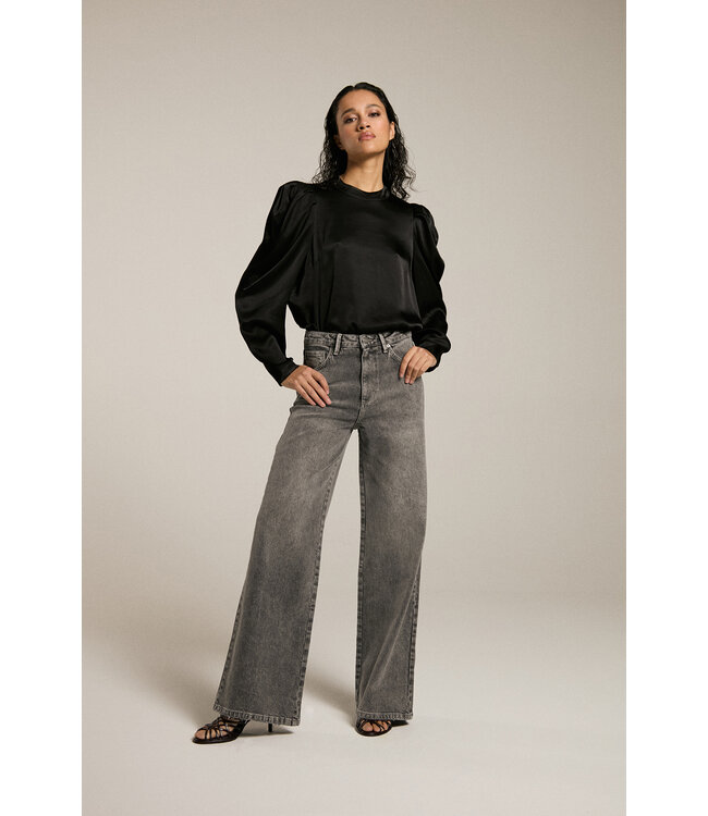 Homage H-CW25M135 Jeans With Double Pocket Details and Belt