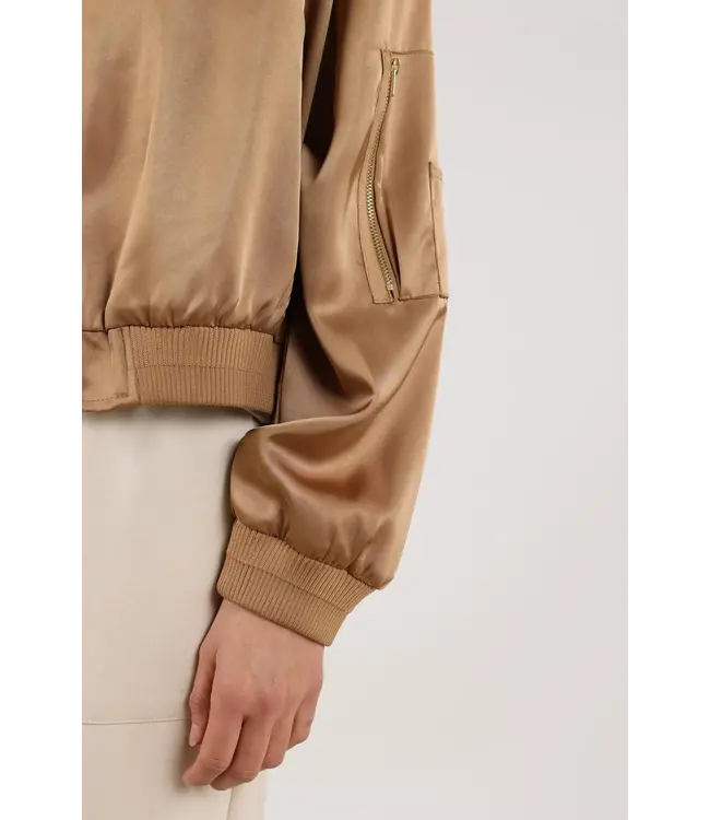 Nukus NKF13038 Noell Bomber