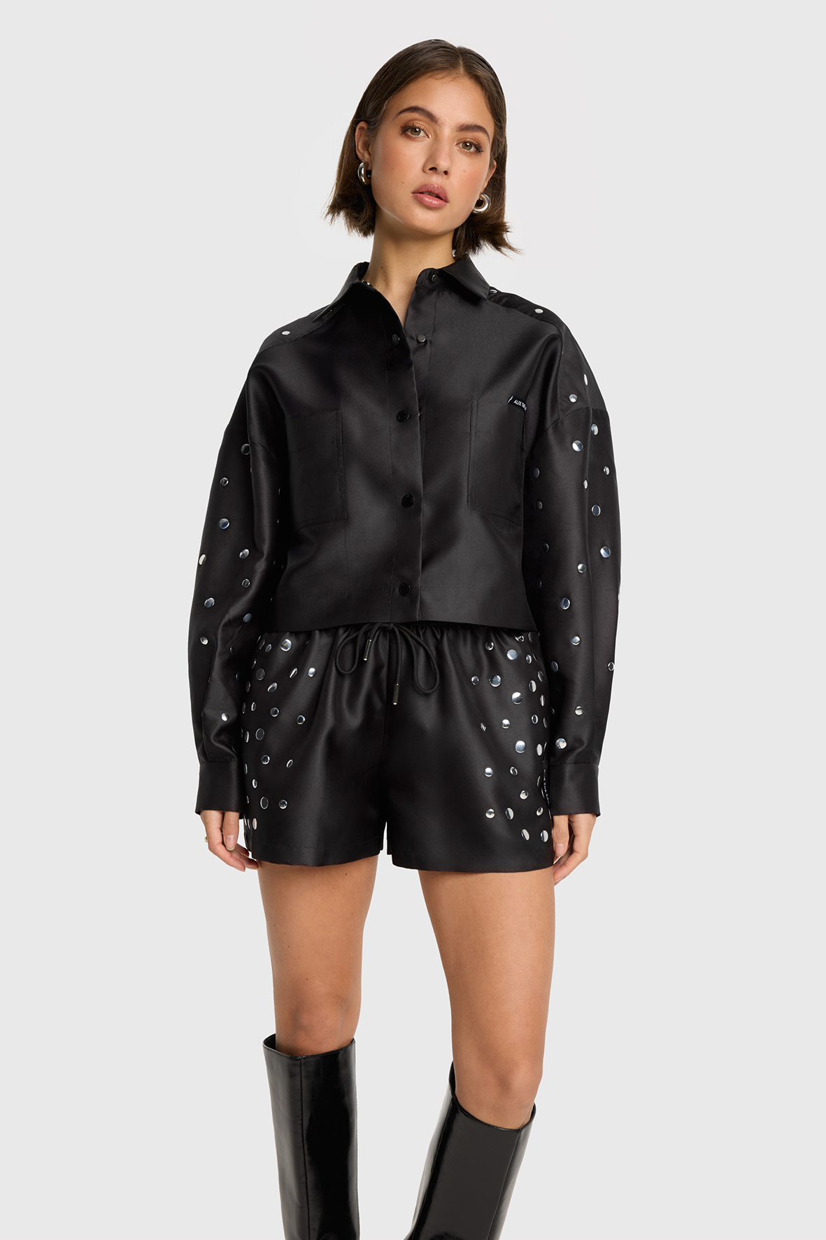 https://cdn.webshopapp.com/shops/223274/files/481864133/file.jpg