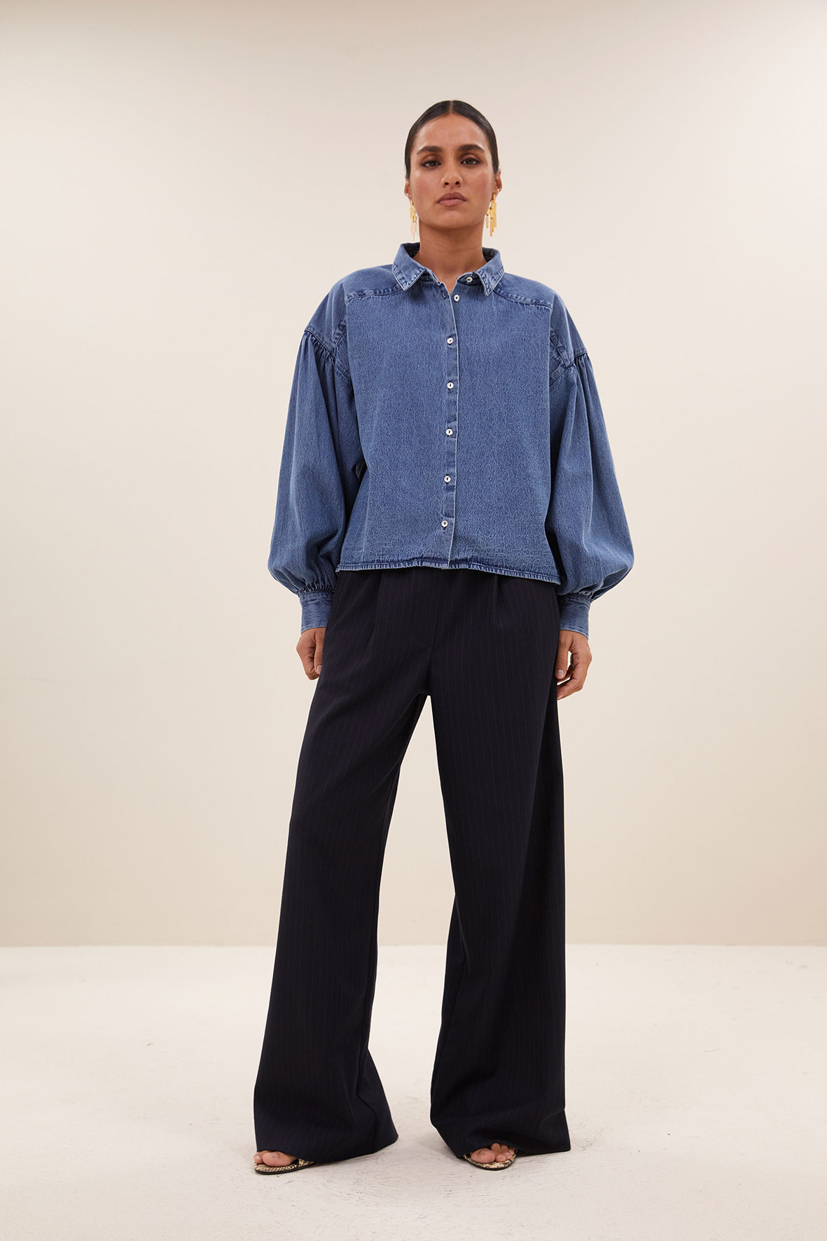 https://cdn.webshopapp.com/shops/223274/files/482203668/file.jpg