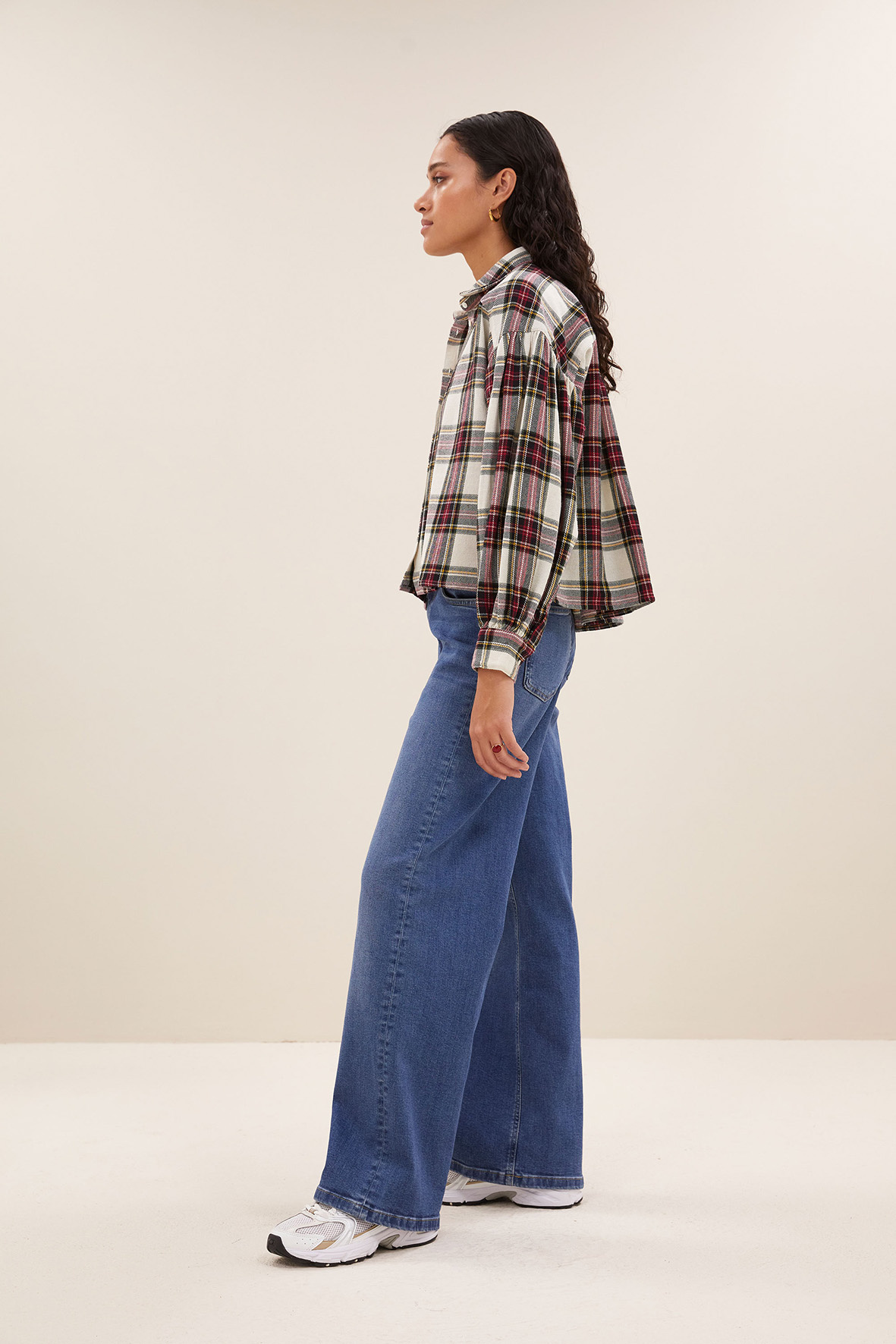 https://cdn.webshopapp.com/shops/223274/files/482204809/file.jpg