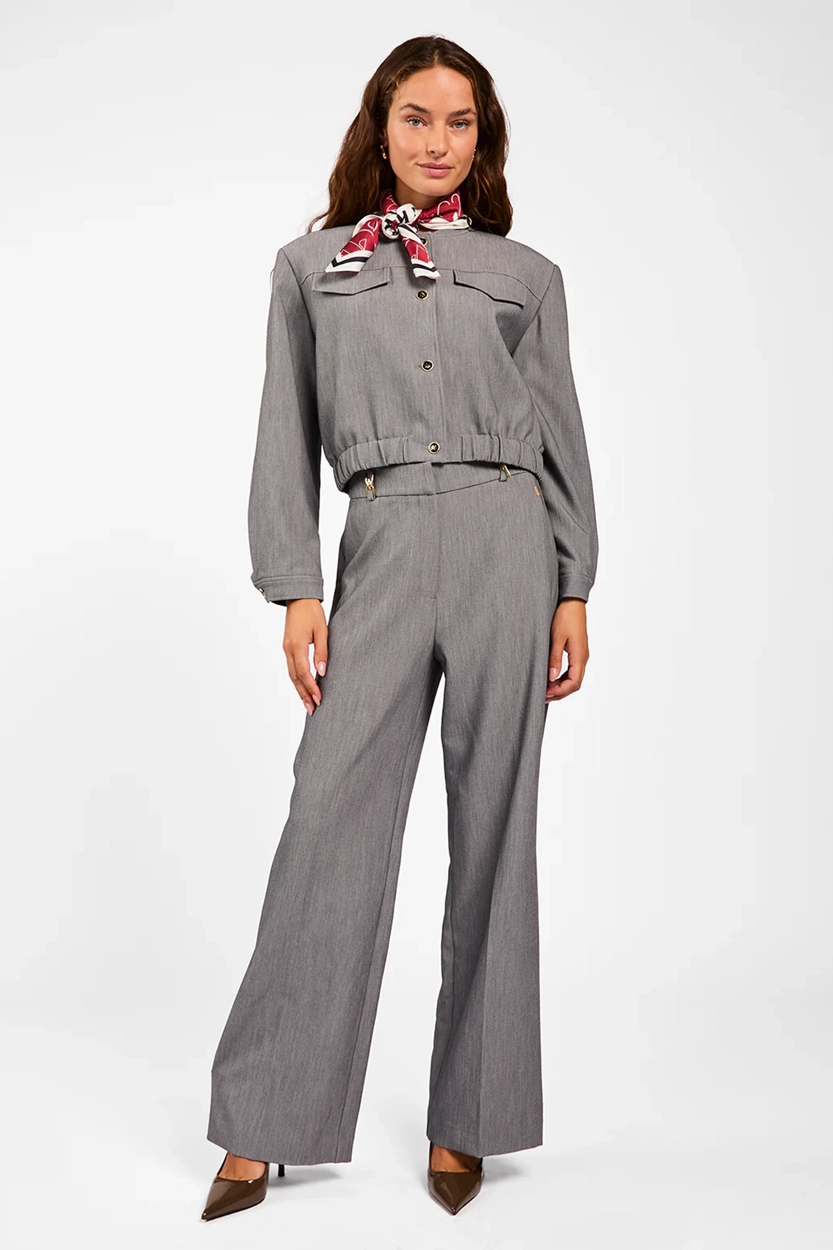 https://cdn.webshopapp.com/shops/223274/files/482501525/file.jpg