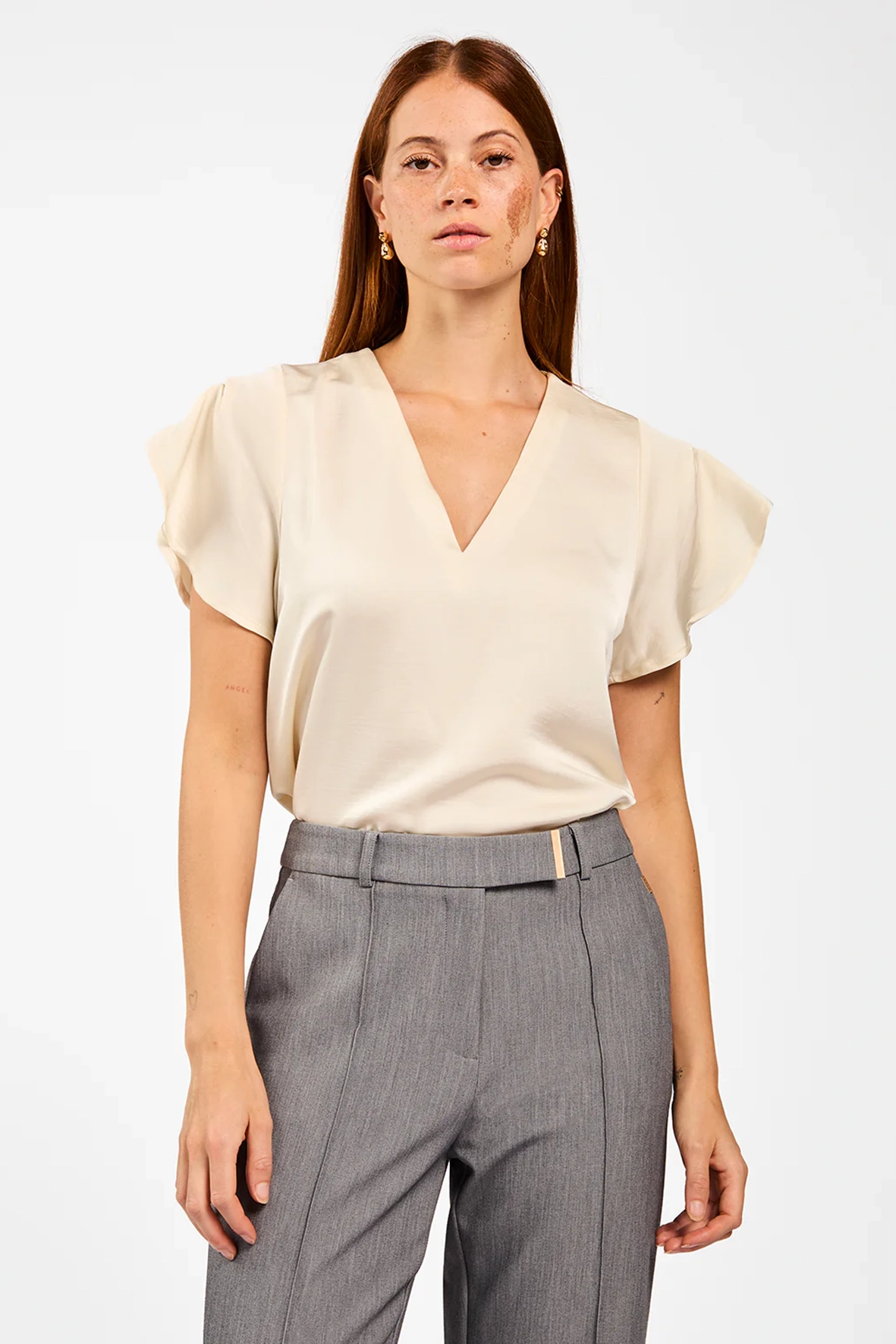 https://cdn.webshopapp.com/shops/223274/files/482509096/file.jpg