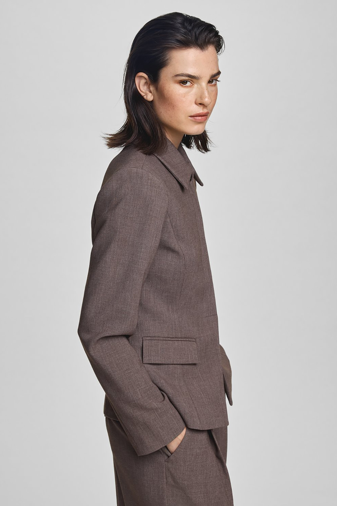 https://cdn.webshopapp.com/shops/223274/files/482736464/file.jpg