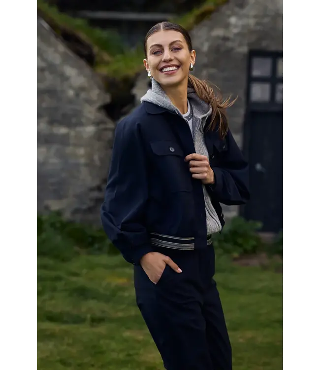 Nukus Jacket Olivia