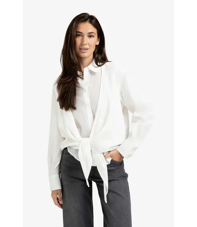 Yaya 01-201177-509 Layered blouse with knot