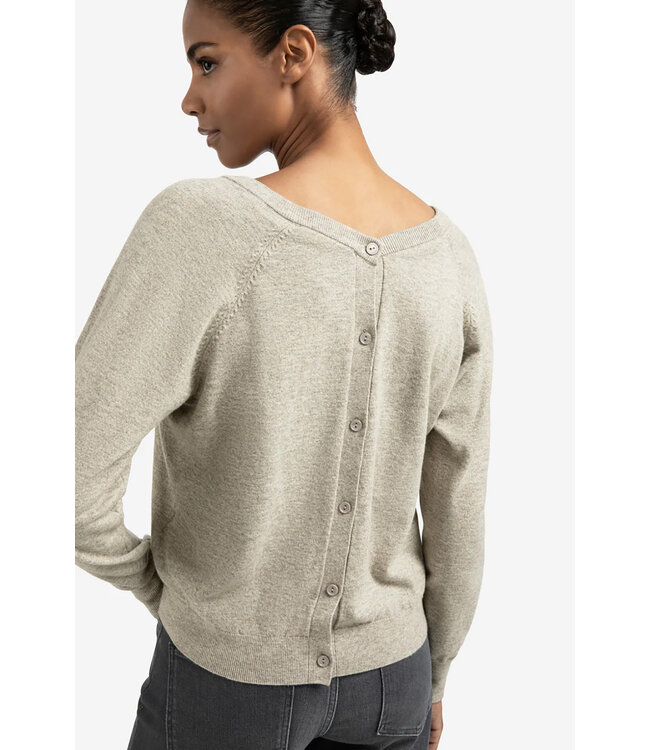 Yaya 01-000494-509 Double v-neck sweater with button