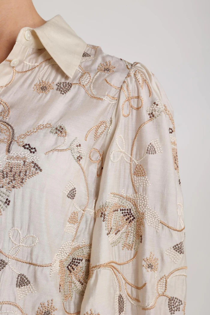 https://cdn.webshopapp.com/shops/223274/files/483235332/file.jpg