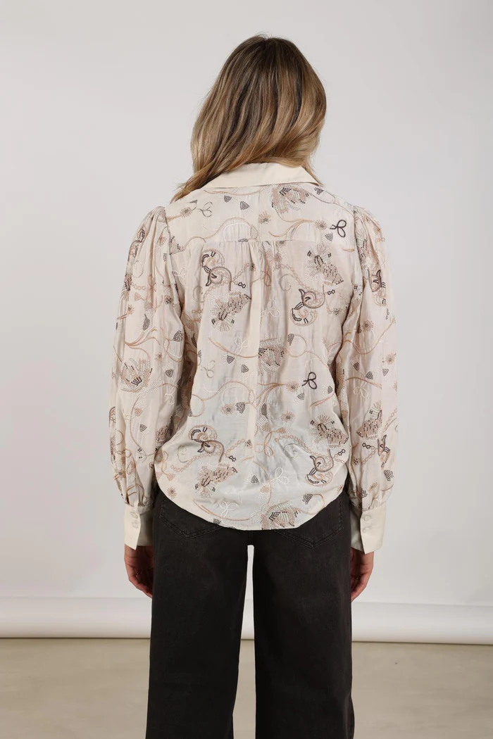 https://cdn.webshopapp.com/shops/223274/files/483235334/file.jpg