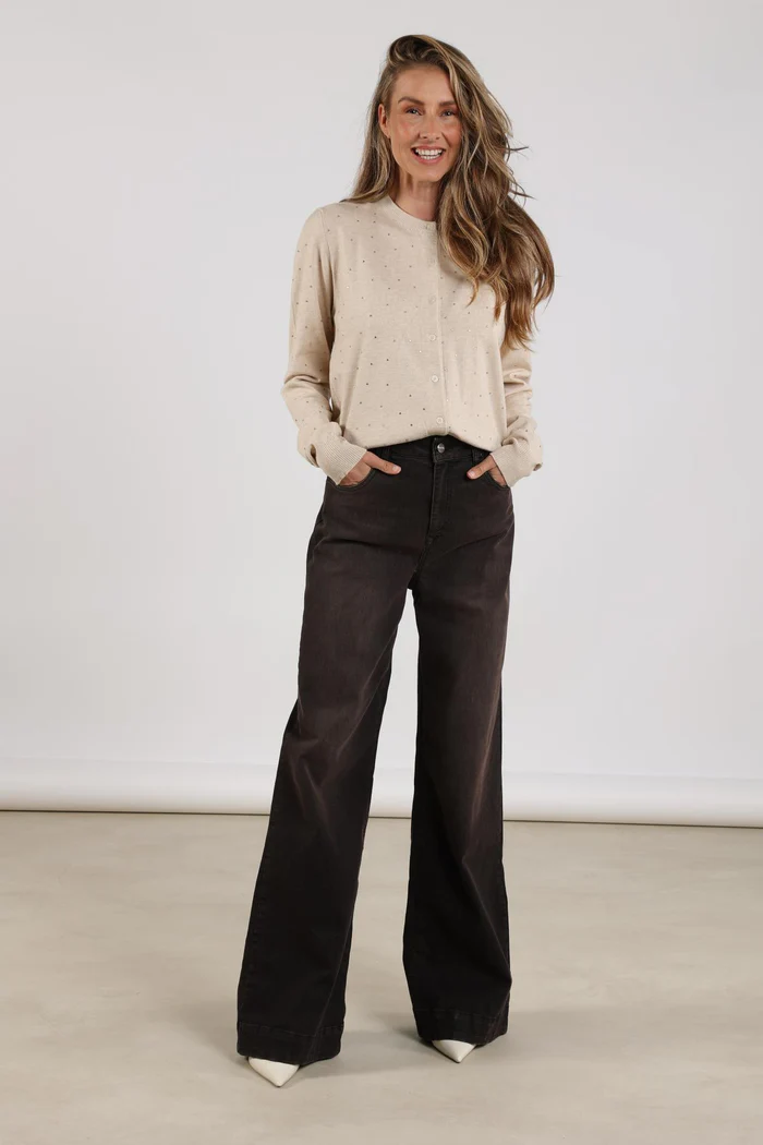 https://cdn.webshopapp.com/shops/223274/files/483236991/file.jpg