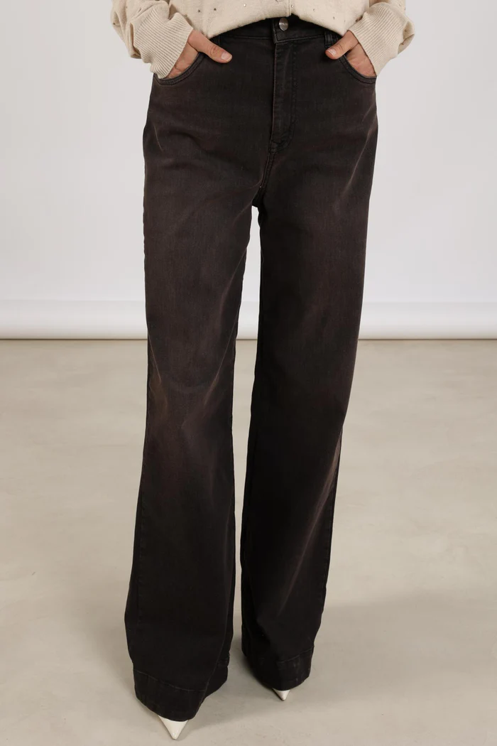 https://cdn.webshopapp.com/shops/223274/files/483236993/file.jpg