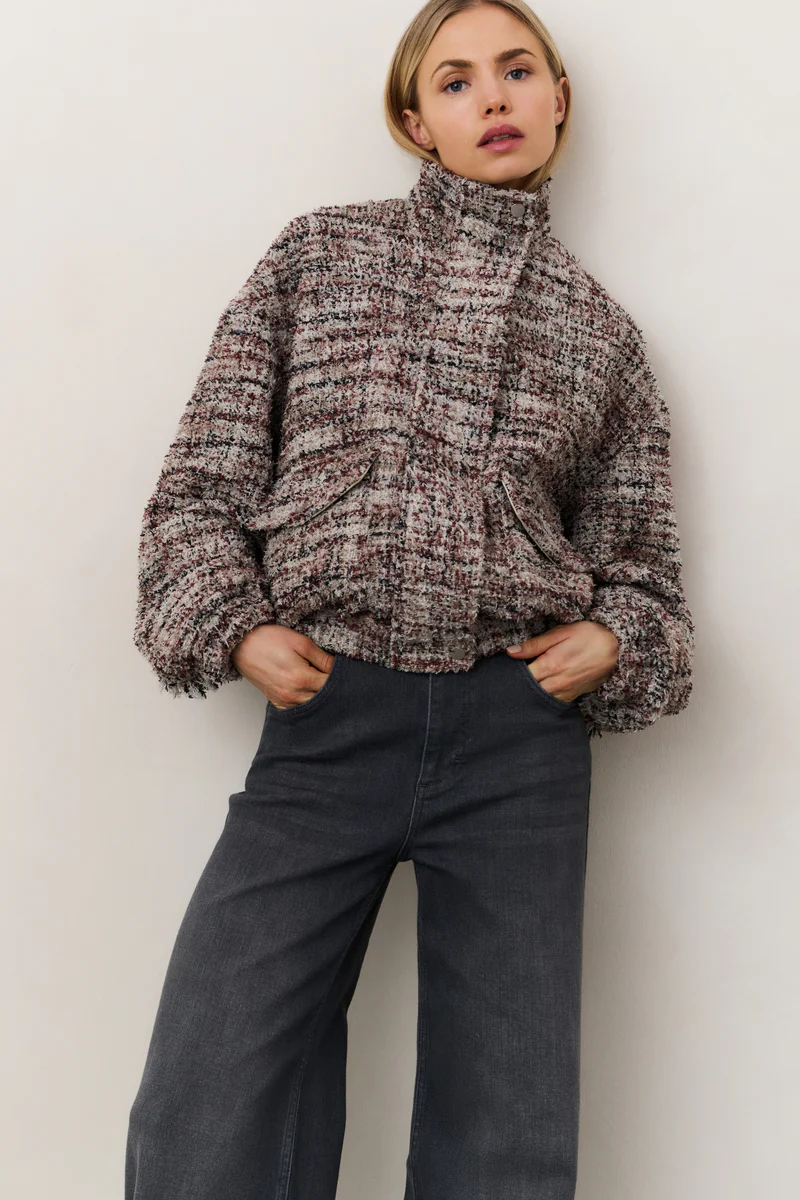 https://cdn.webshopapp.com/shops/223274/files/483250505/file.jpg