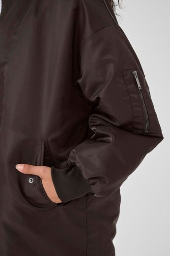https://cdn.webshopapp.com/shops/223274/files/483259948/file.jpg