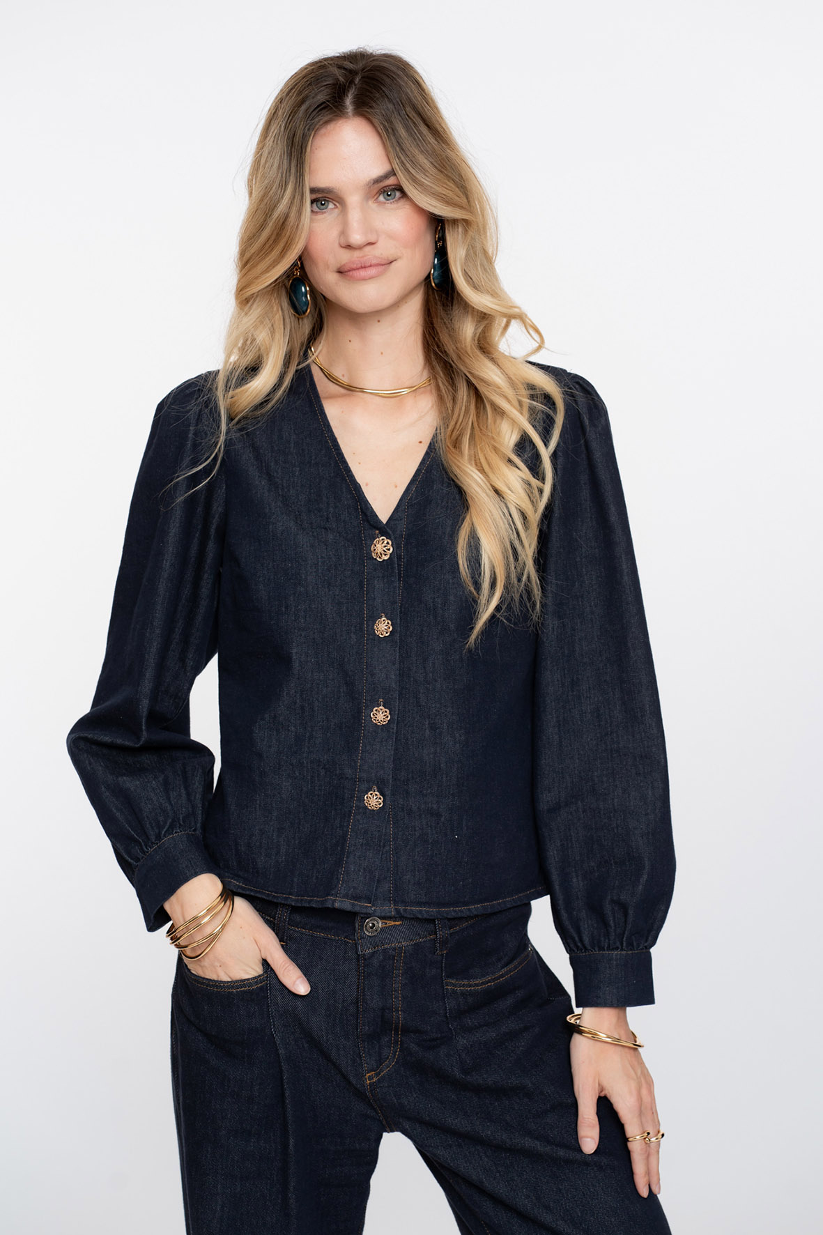 https://cdn.webshopapp.com/shops/223274/files/483319129/file.jpg