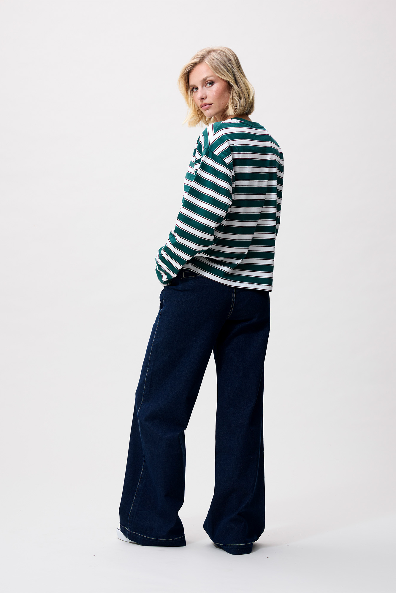 https://cdn.webshopapp.com/shops/223274/files/483804938/file.jpg