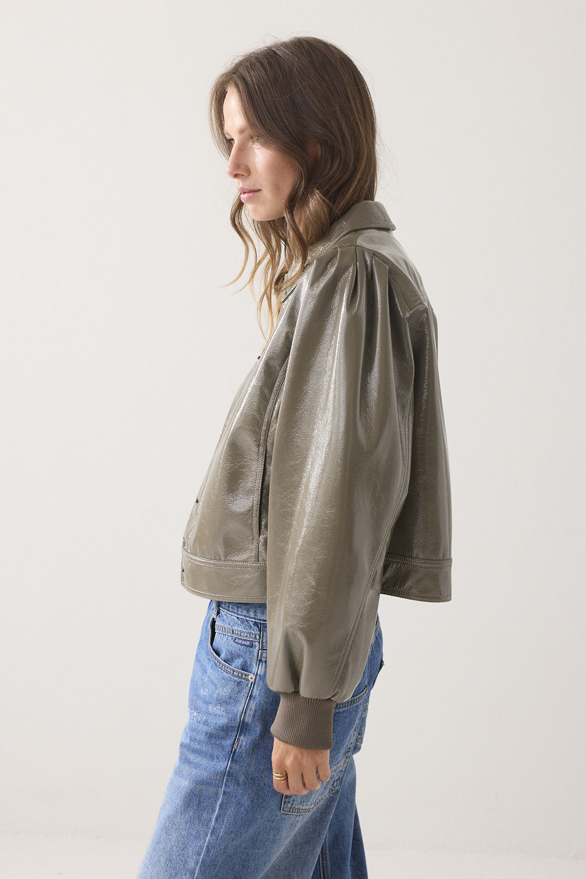 https://cdn.webshopapp.com/shops/223274/files/483827325/file.jpg