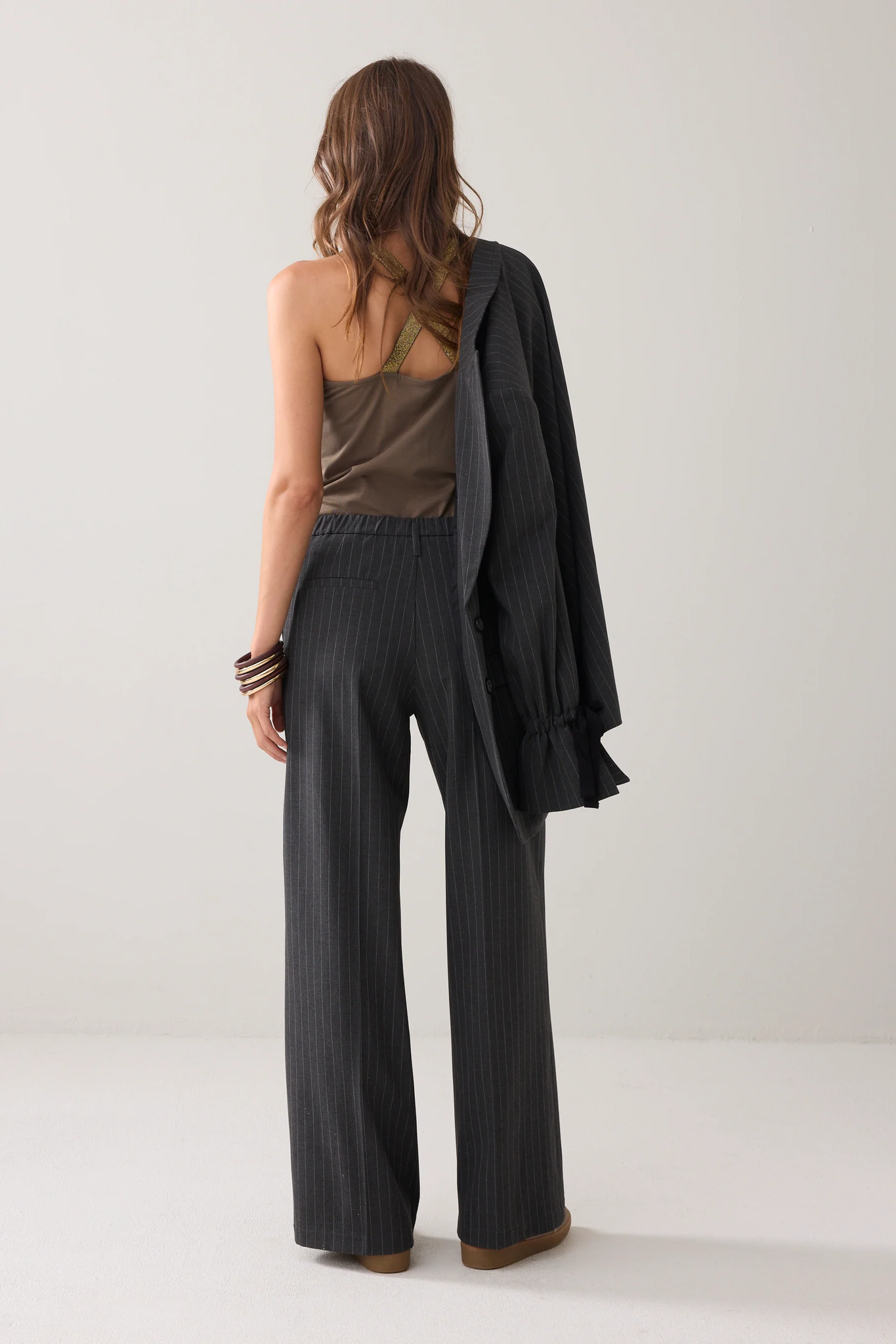 https://cdn.webshopapp.com/shops/223274/files/483843359/file.jpg