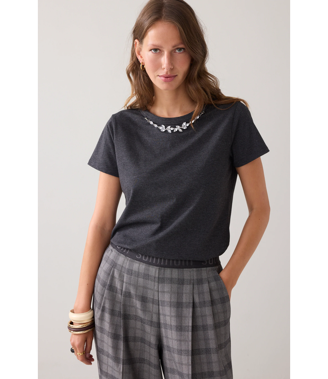 Summum Woman 3s5194-30724 T-shirt met necklace detail