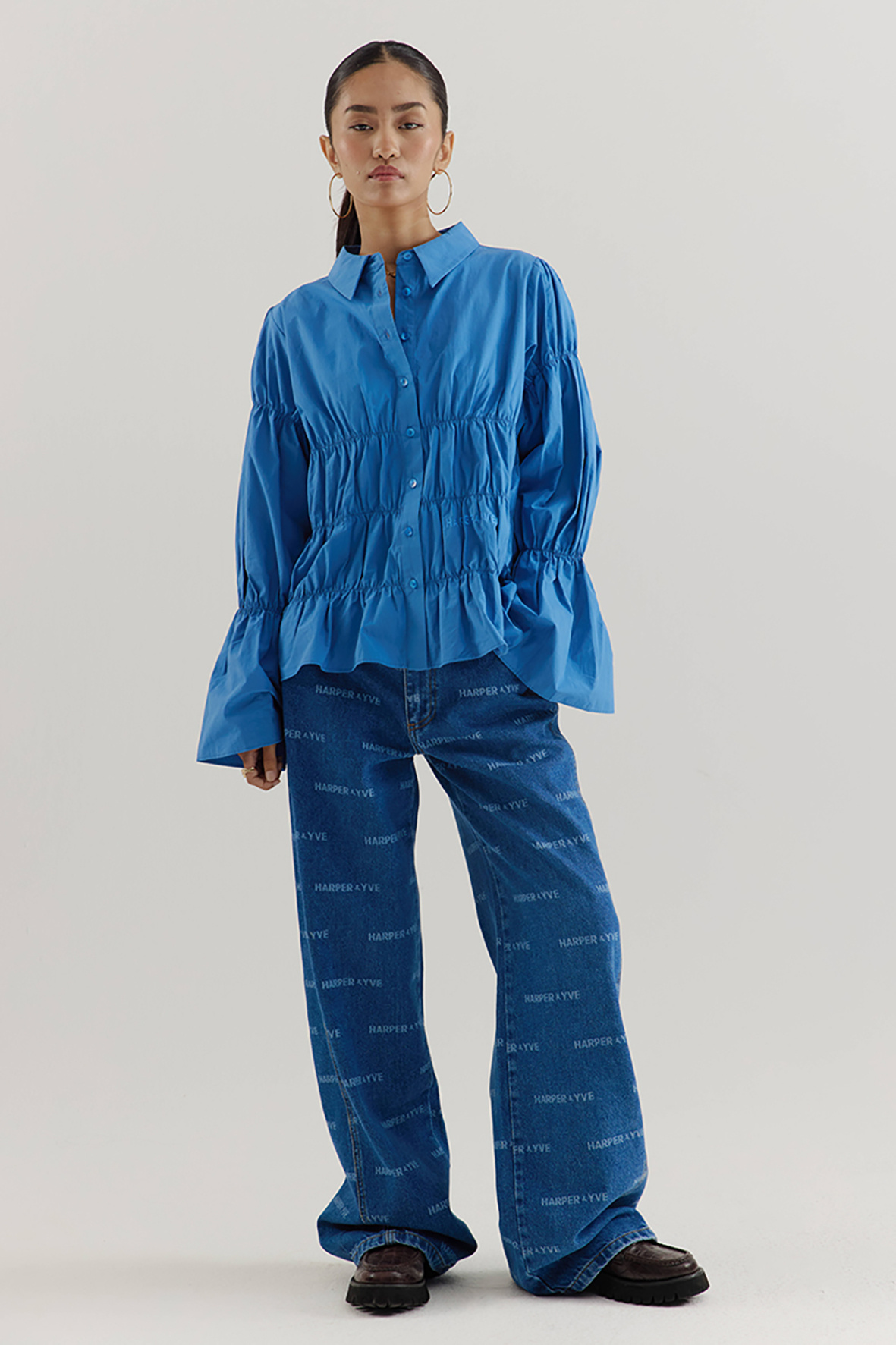 https://cdn.webshopapp.com/shops/223274/files/484035078/file.jpg