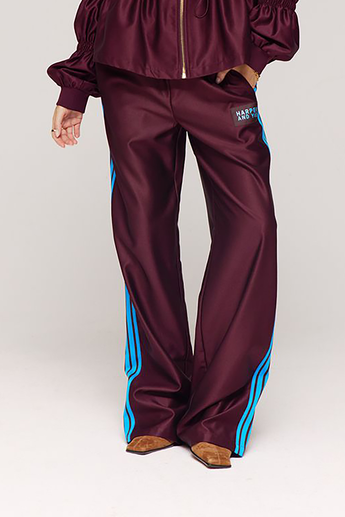 https://cdn.webshopapp.com/shops/223274/files/484063269/file.jpg