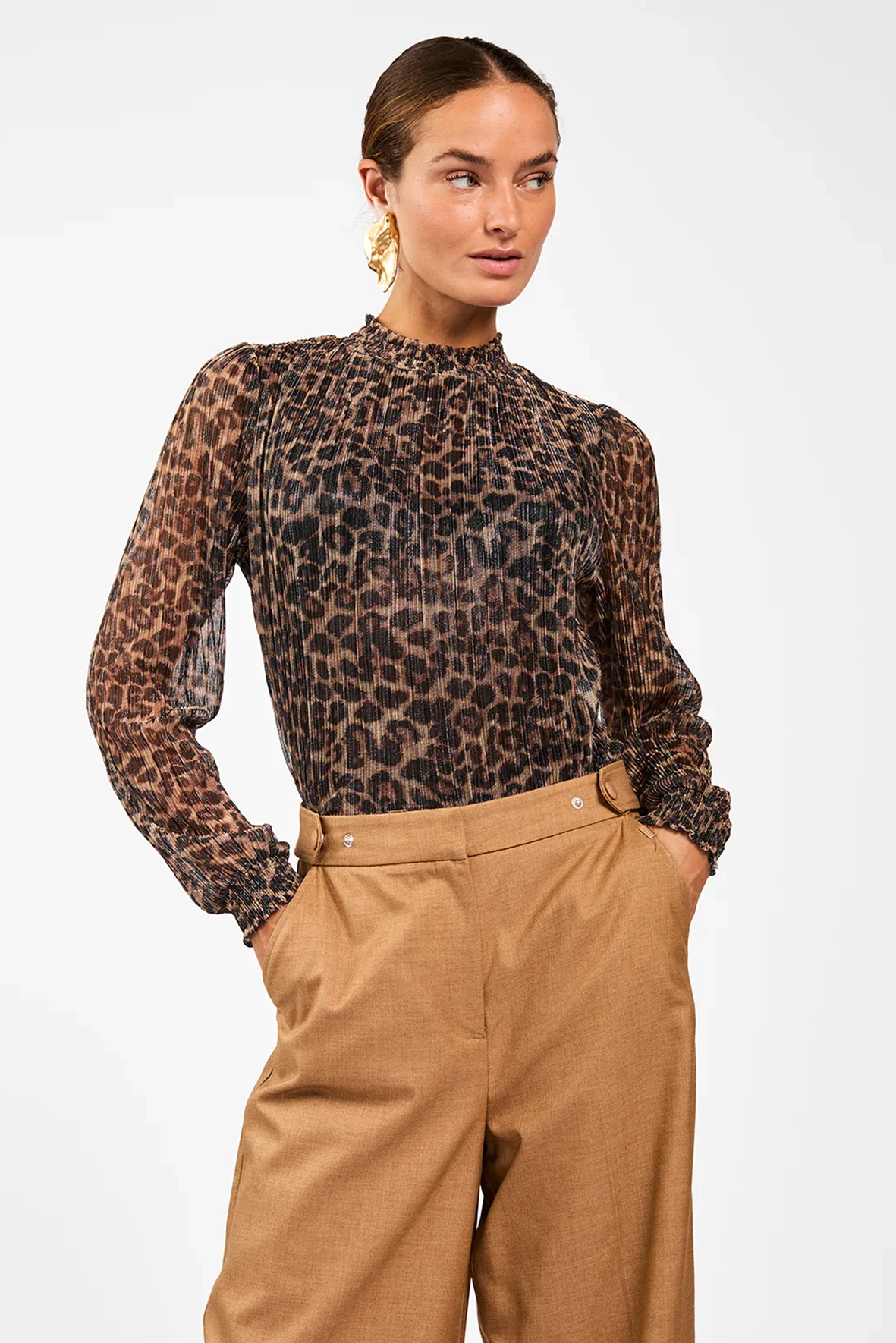 https://cdn.webshopapp.com/shops/223274/files/484116058/file.jpg