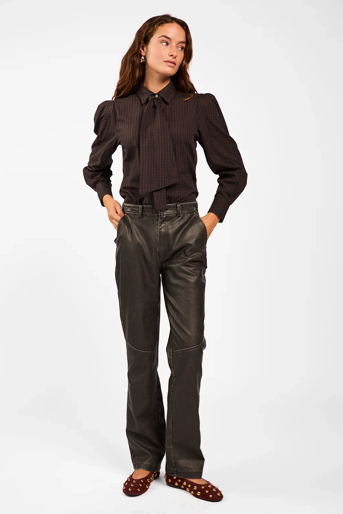 https://cdn.webshopapp.com/shops/223274/files/484118255/file.jpg
