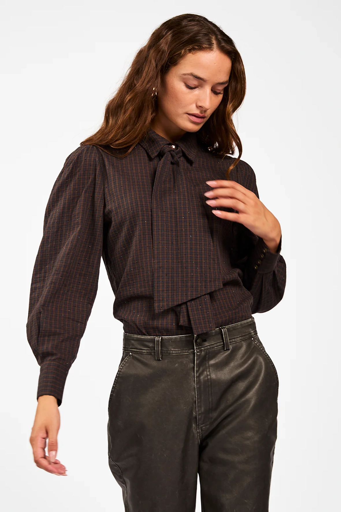 https://cdn.webshopapp.com/shops/223274/files/484118256/file.jpg