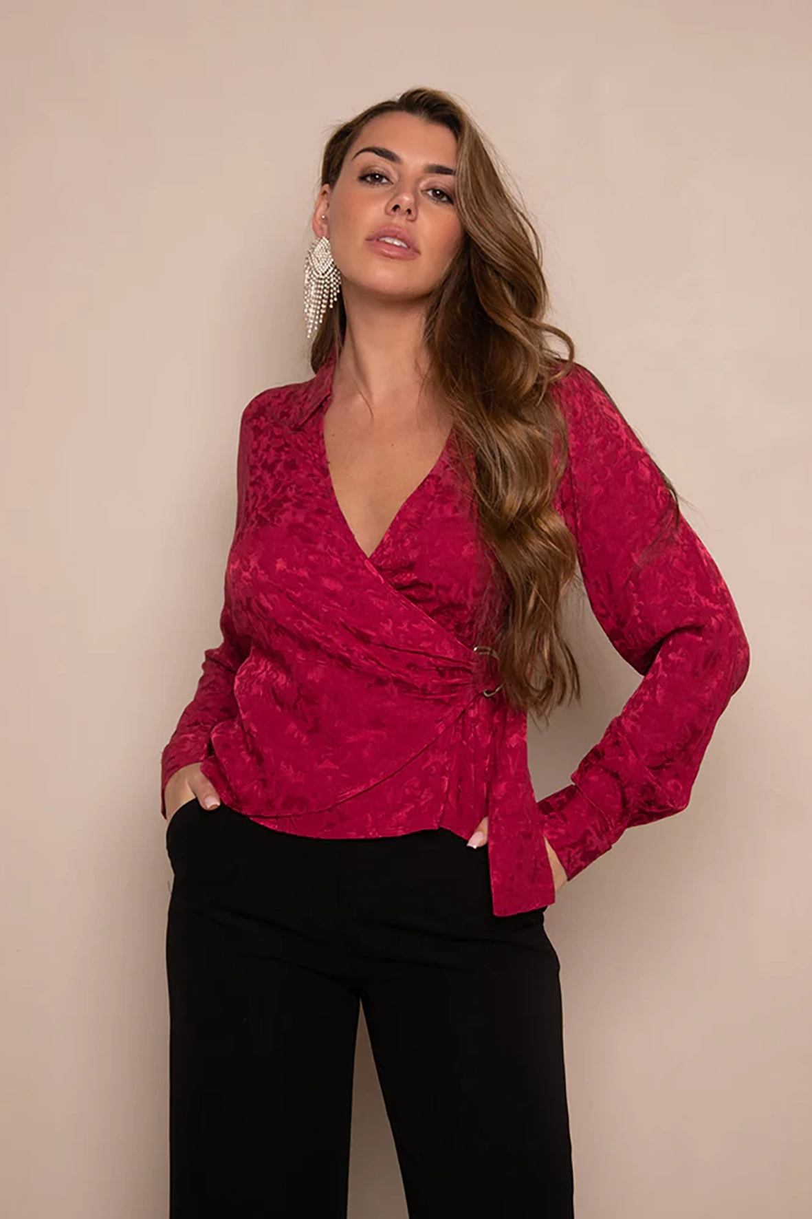 https://cdn.webshopapp.com/shops/223274/files/484134091/file.jpg