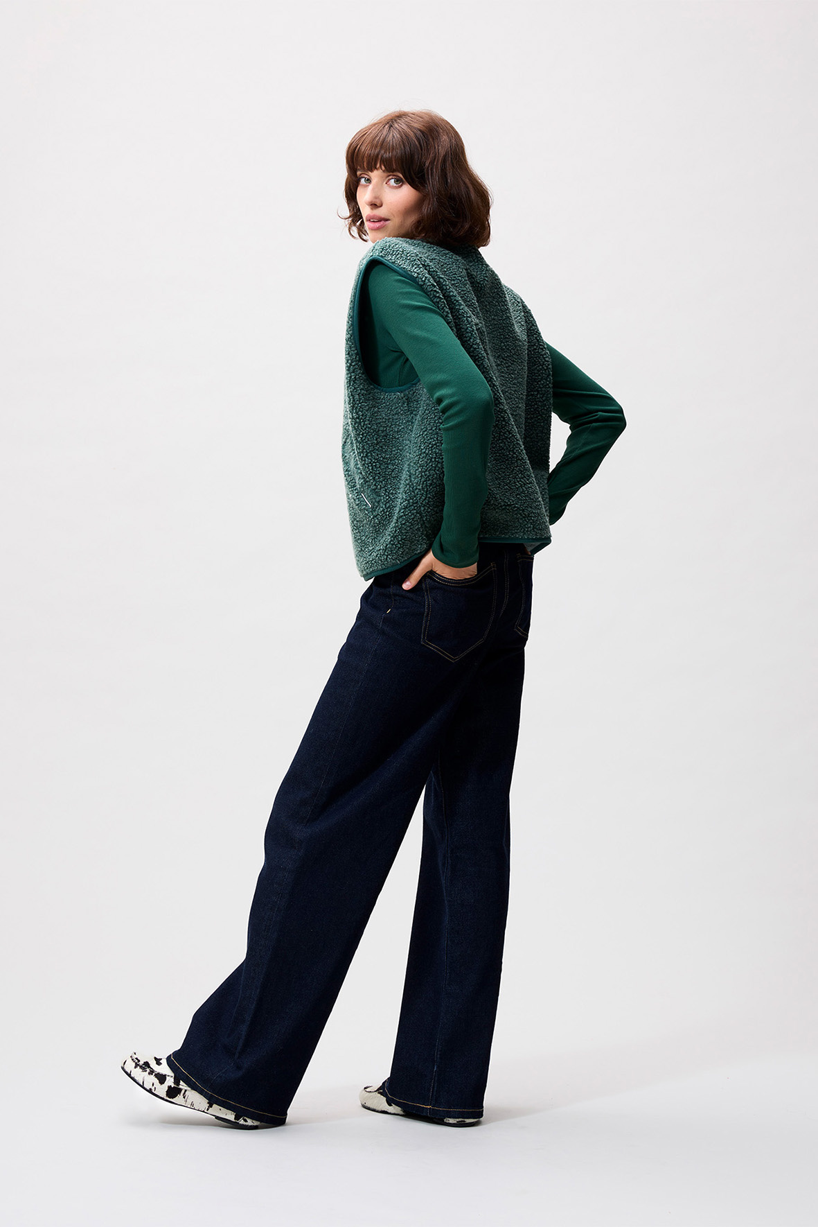 https://cdn.webshopapp.com/shops/223274/files/484304054/file.jpg